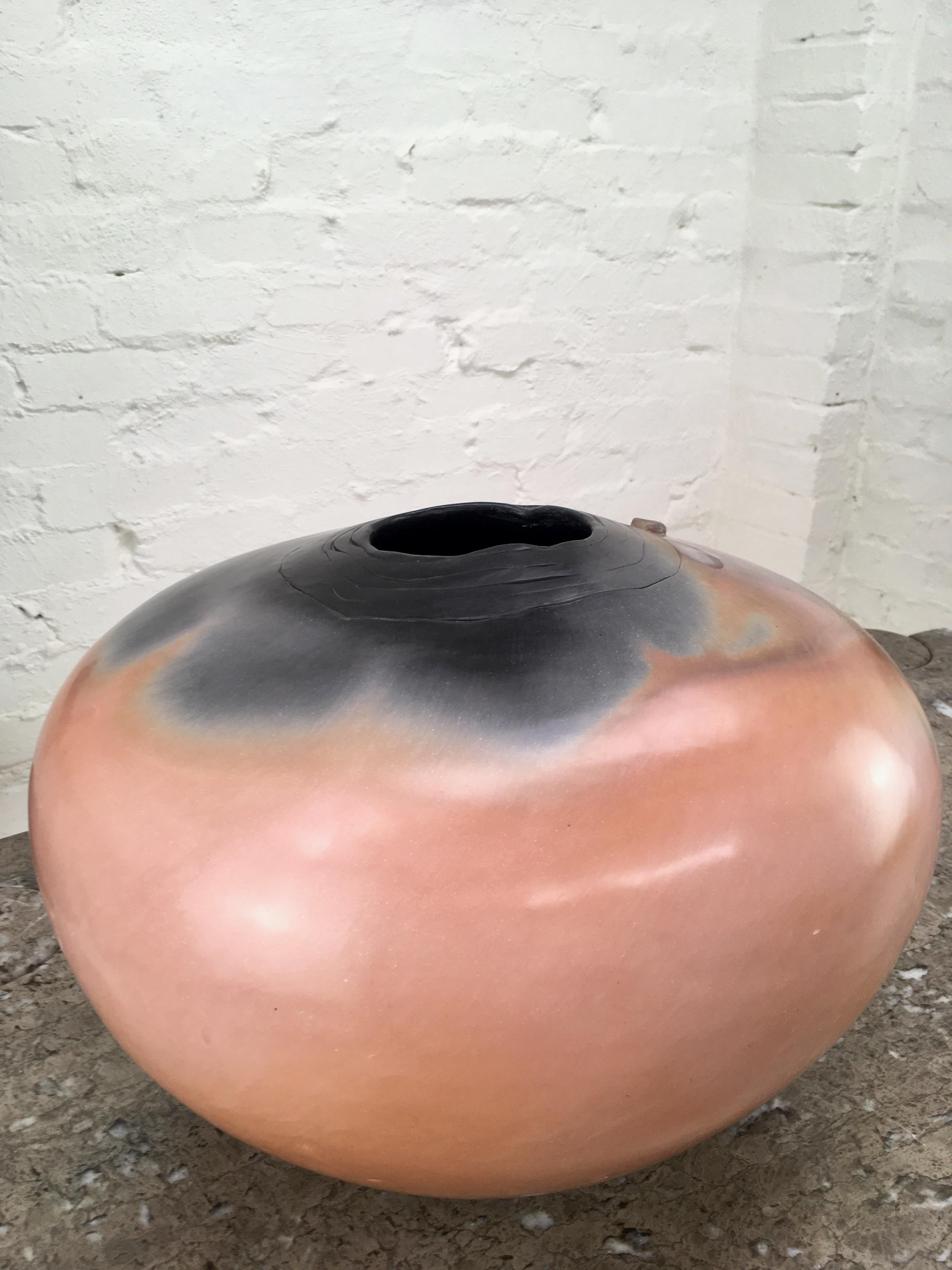 Very Large Saggar Fired Burnished Clay Vessel, 1980s, Jill Symes For Sale 3