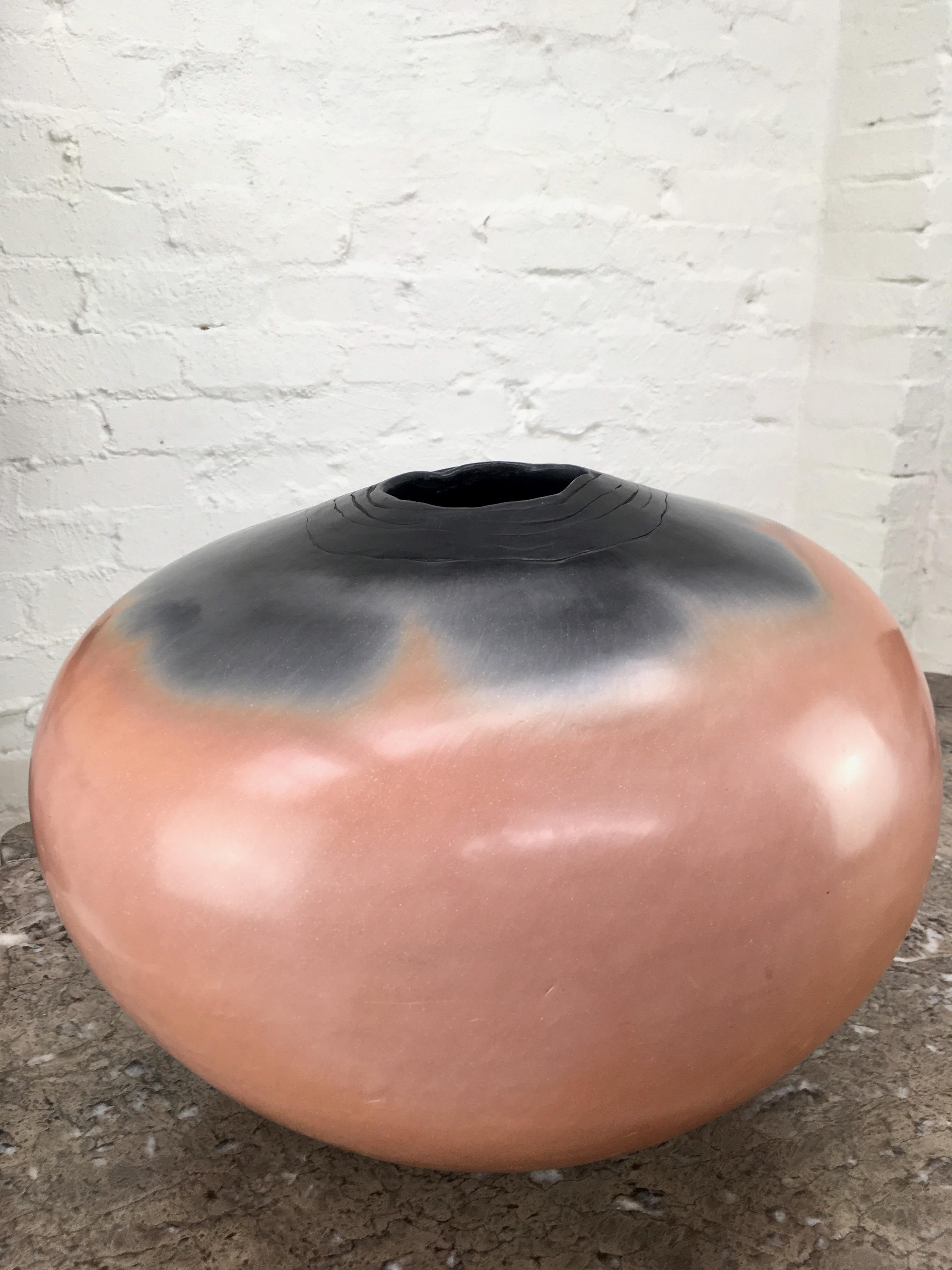 Very Large Saggar Fired Burnished Clay Vessel, 1980s, Jill Symes For Sale 6