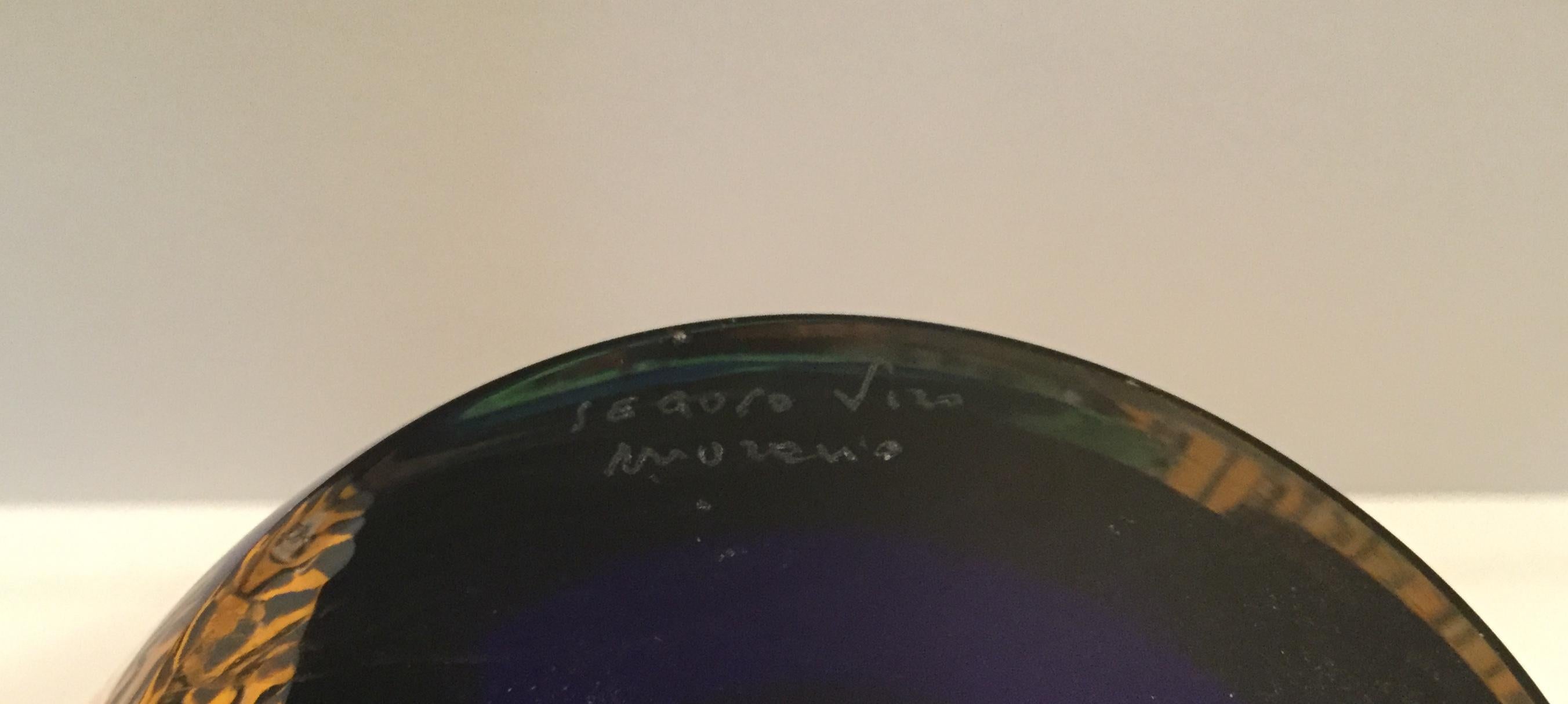 Italian Very Large Signed Murano Triangular vase by Seguso Viro in Brilliant Blue For Sale