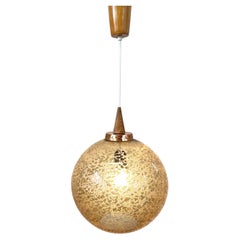 Chandeliers and Pendants