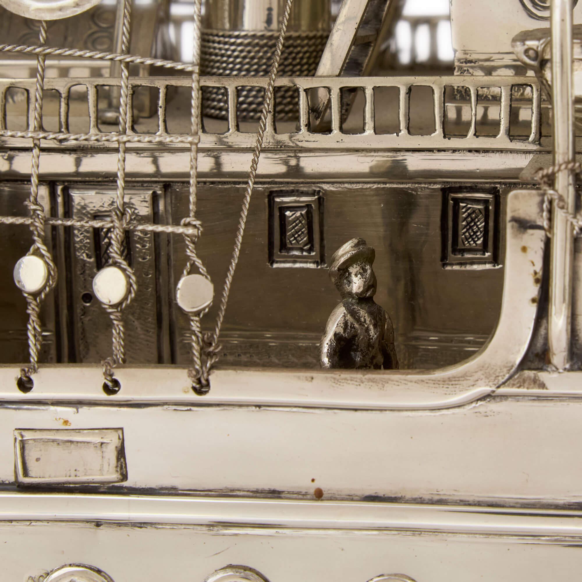 Modelo español muy grande de barco Nef de plata Juan Sebastián Elcano Español en venta