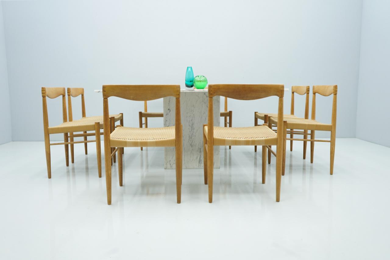 Großer quadratischer Esstisch aus weißem Carrara-Marmor, Italien, 1980er Jahre im Angebot 6