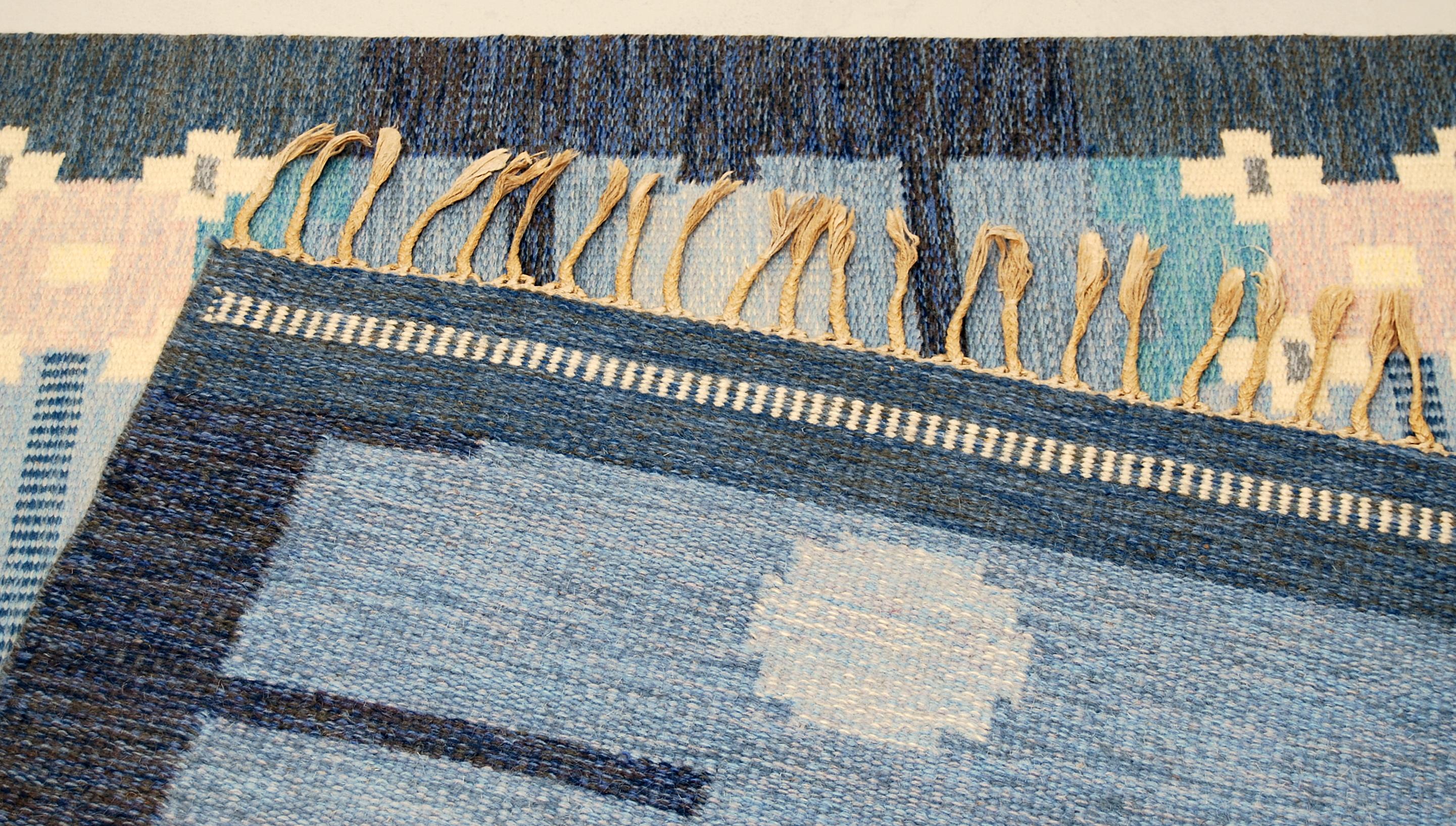 Scandinavian Modern Very Large Swedish Flat-Weave Rölakan Carpet by Ingegerd Silow