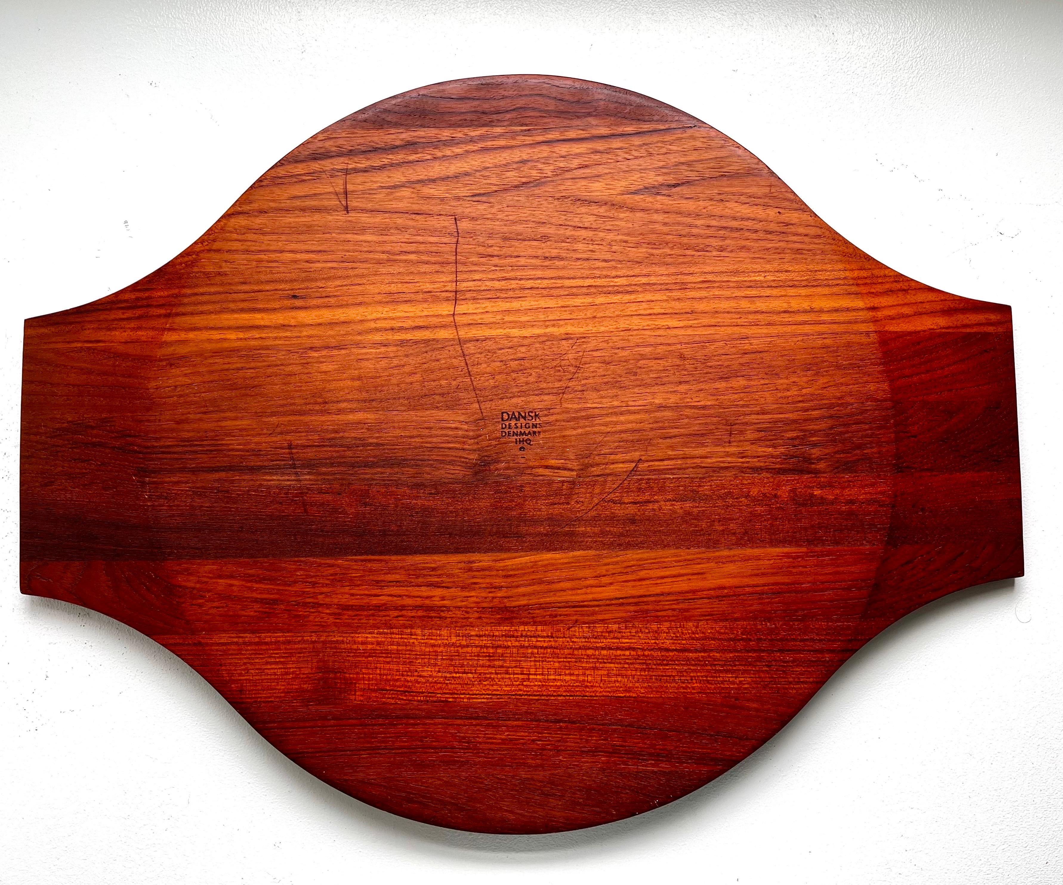 Bandeja muy grande de teca de Jens Quistgaard para Dansk Designs, circa 1960 en venta 1