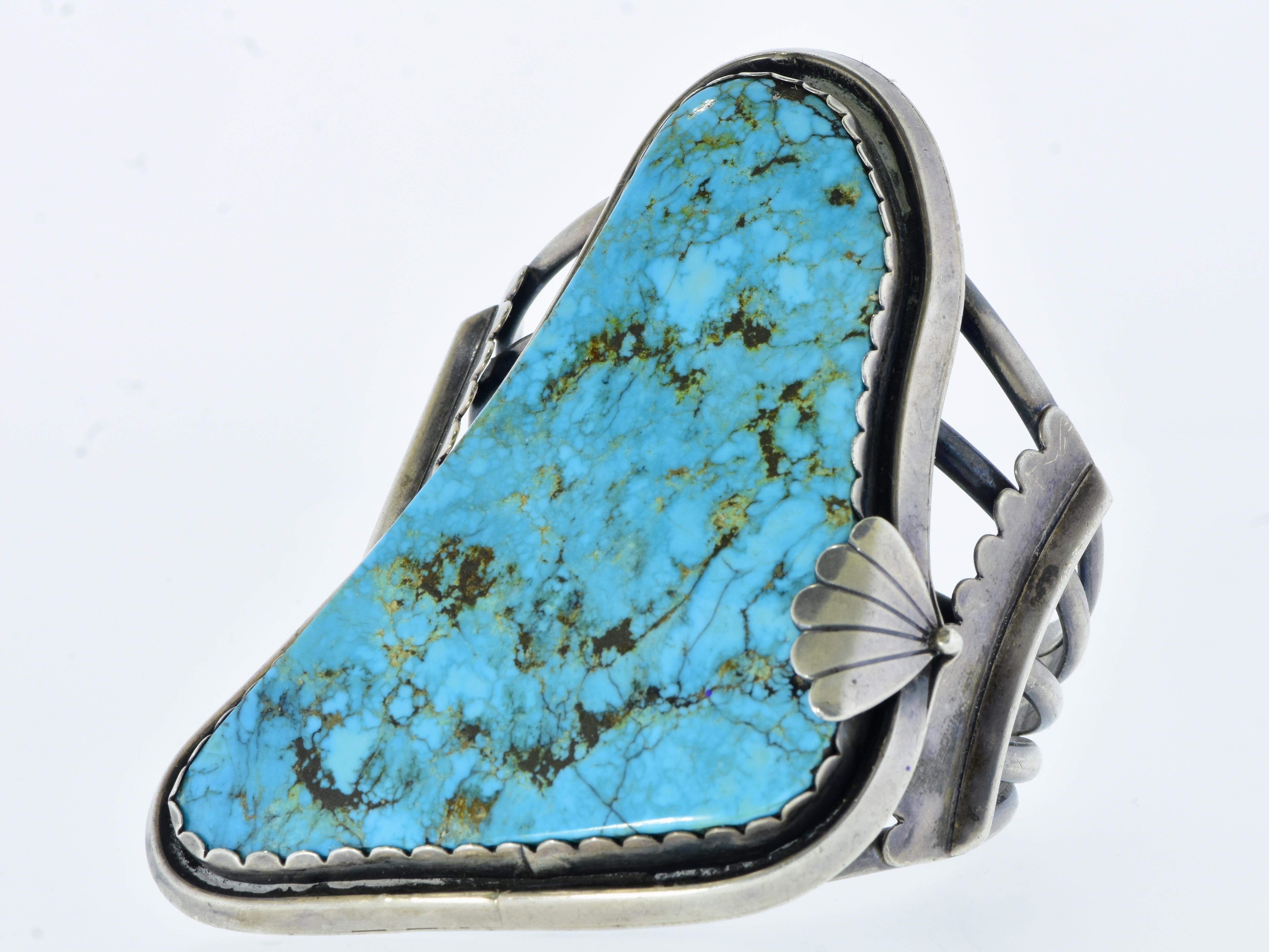 Very Large Turquoise Native American Vintage Silver Bangle Bracelet For Sale 1
