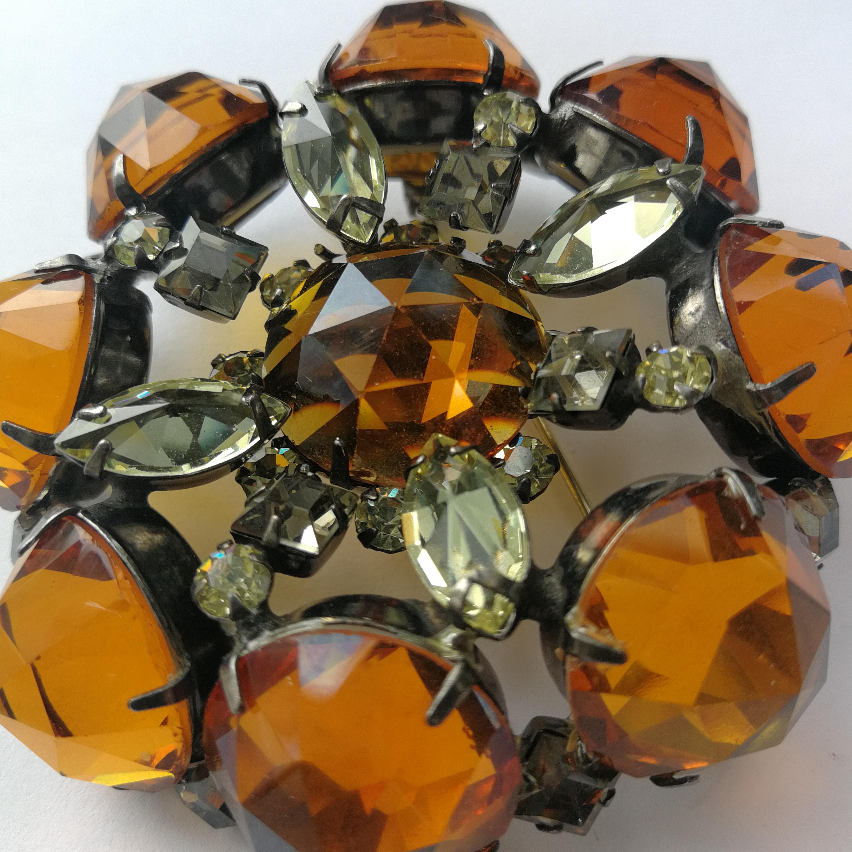 Women's Very large unsigned topaz and citrine glass brooch, Schreiner, New York, 1960s