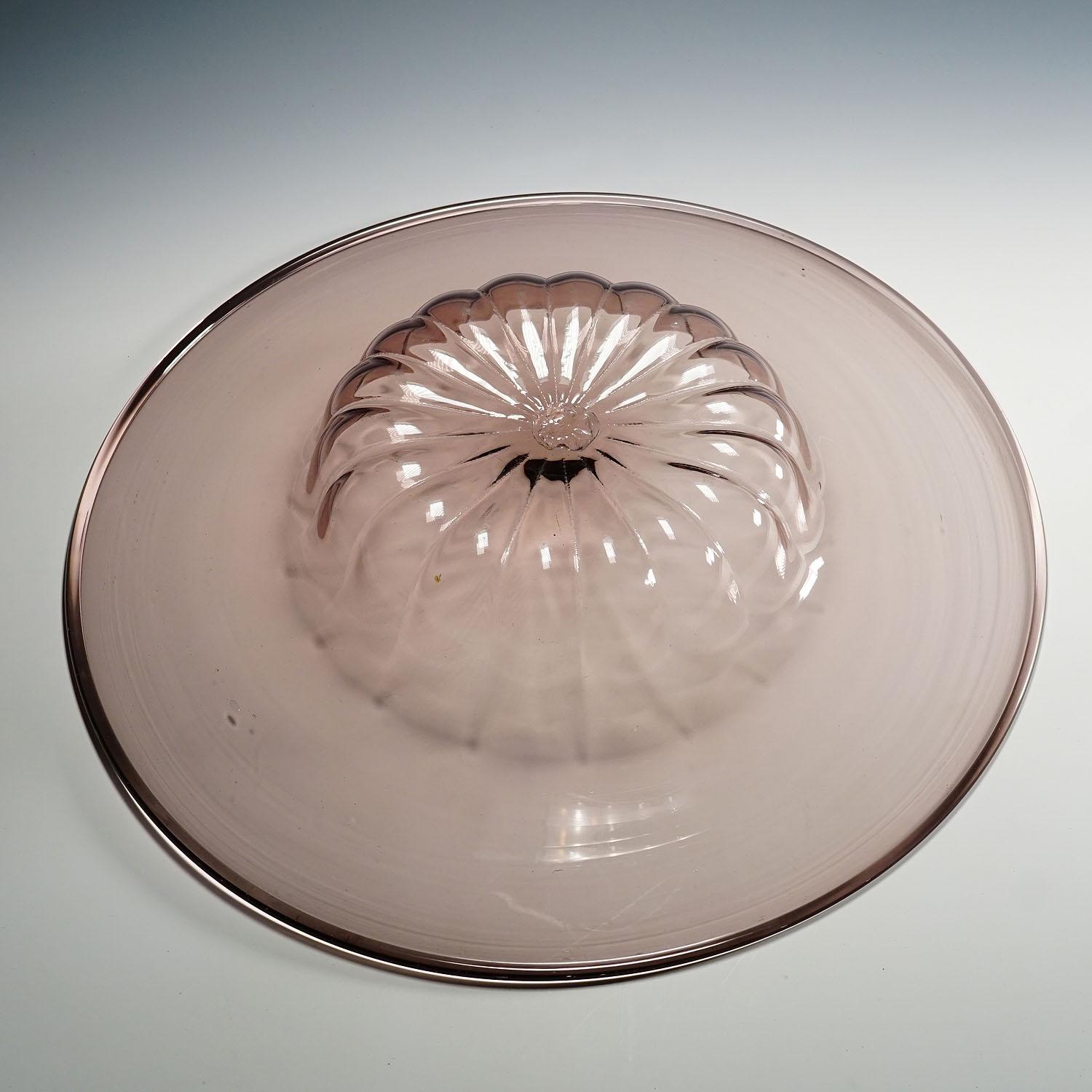 Very Large Vetro Soffiato Glass Dish by Vittorio Zecchin for Venini Murano In Good Condition For Sale In Berghuelen, DE