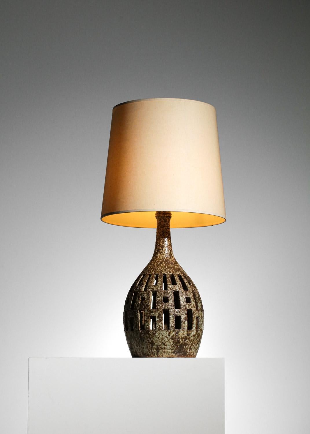 sehr große französische Vintage-Keramiklampe aus den 50er Jahren nicht identifiziert  (Moderne der Mitte des Jahrhunderts) im Angebot