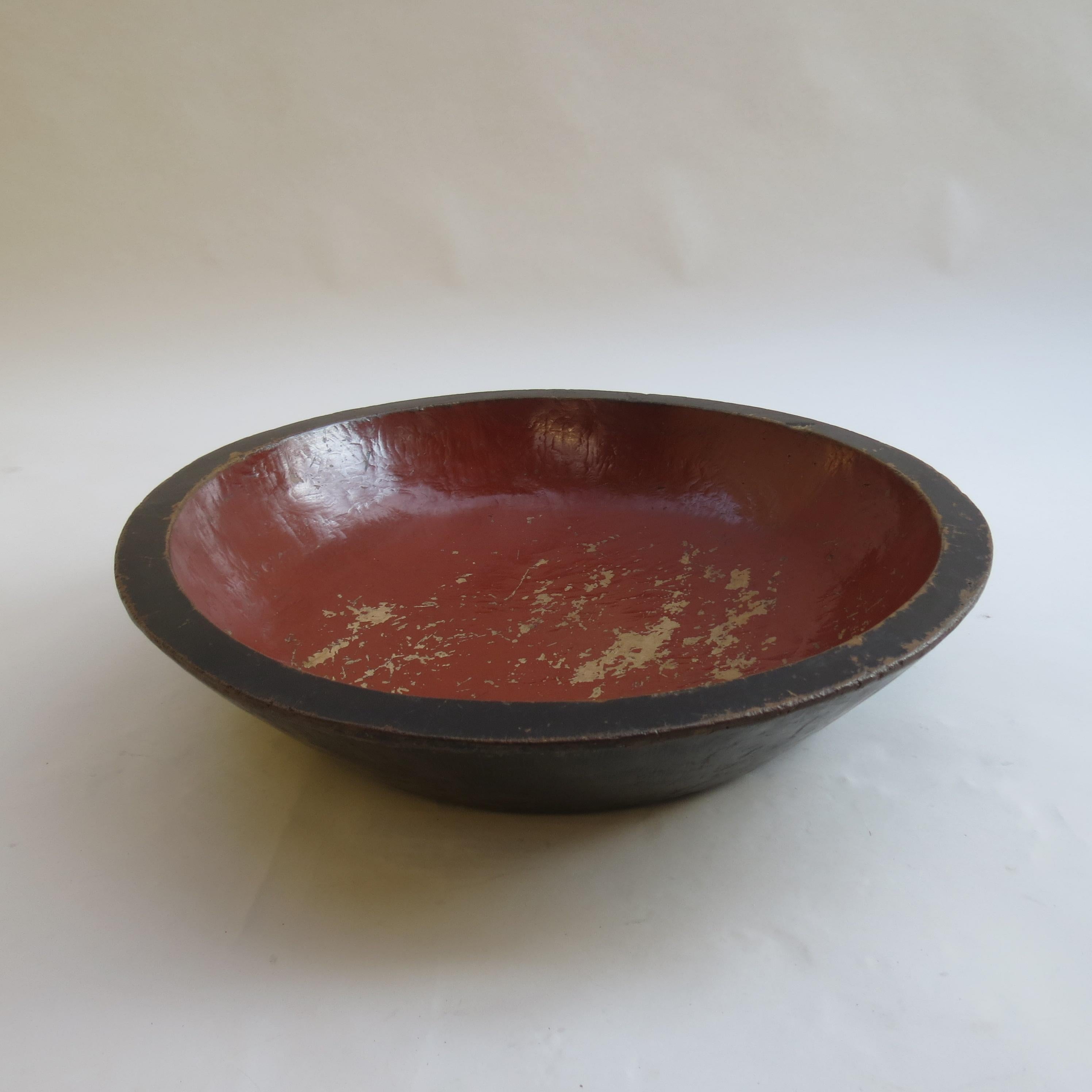 Very Large Vintage Hand Produced Red and Black Lacquered Japanese Bowl 2