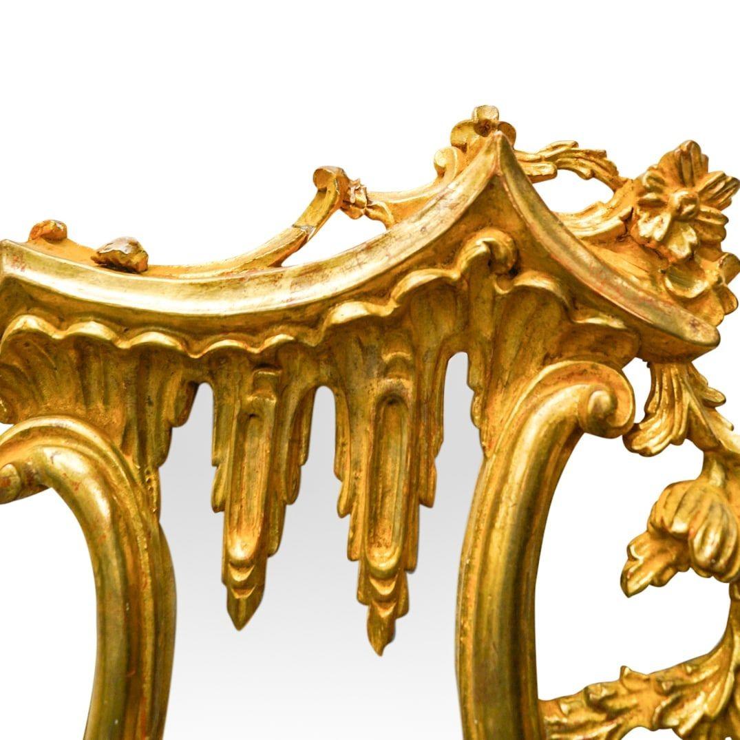 Doré Très grand modèle vintage  Miroir italien rococo Chinoiserie en bois doré en vente