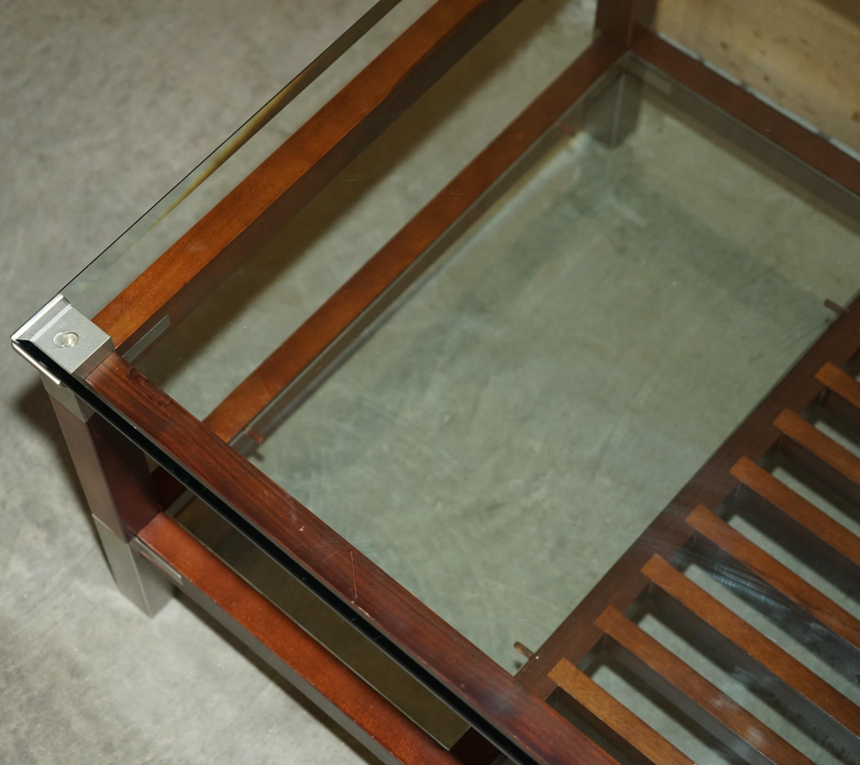 SEHR GROSSER VINTAGE PIERRE VANDEL PARIS HARDWOOD PEWTER & GLAS COFFEE TABLE im Angebot 2