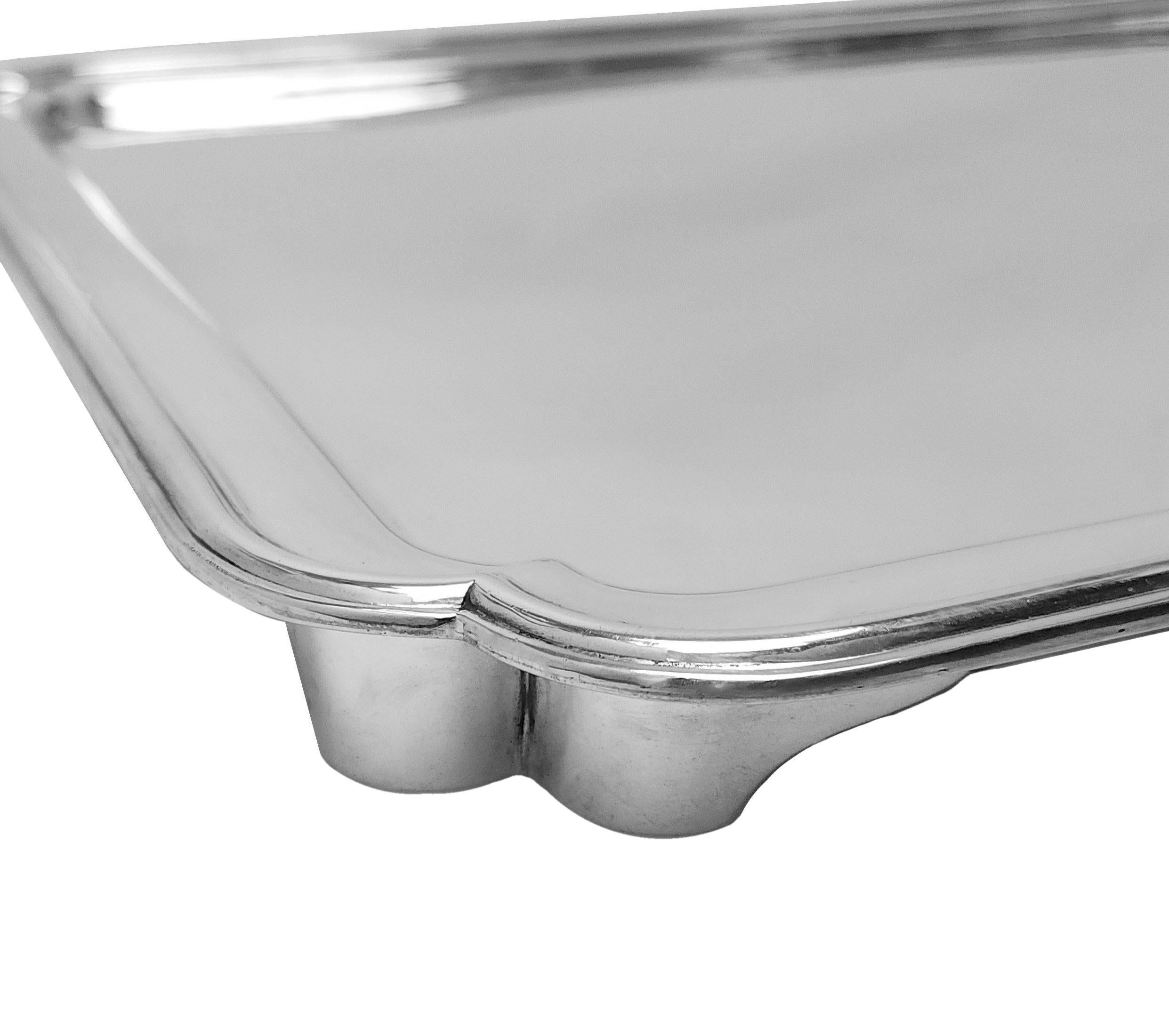 Very Large vintage Sterling Silver Tray / Salver / Platter 1933 Serving Drinks In Good Condition For Sale In London, GB