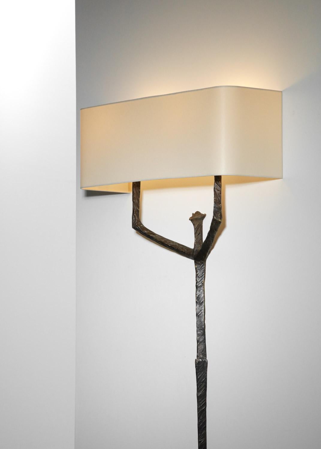 Italian Very large wall lamp by Felix Agostini art deco in bronze Giacometti  - G686 For Sale