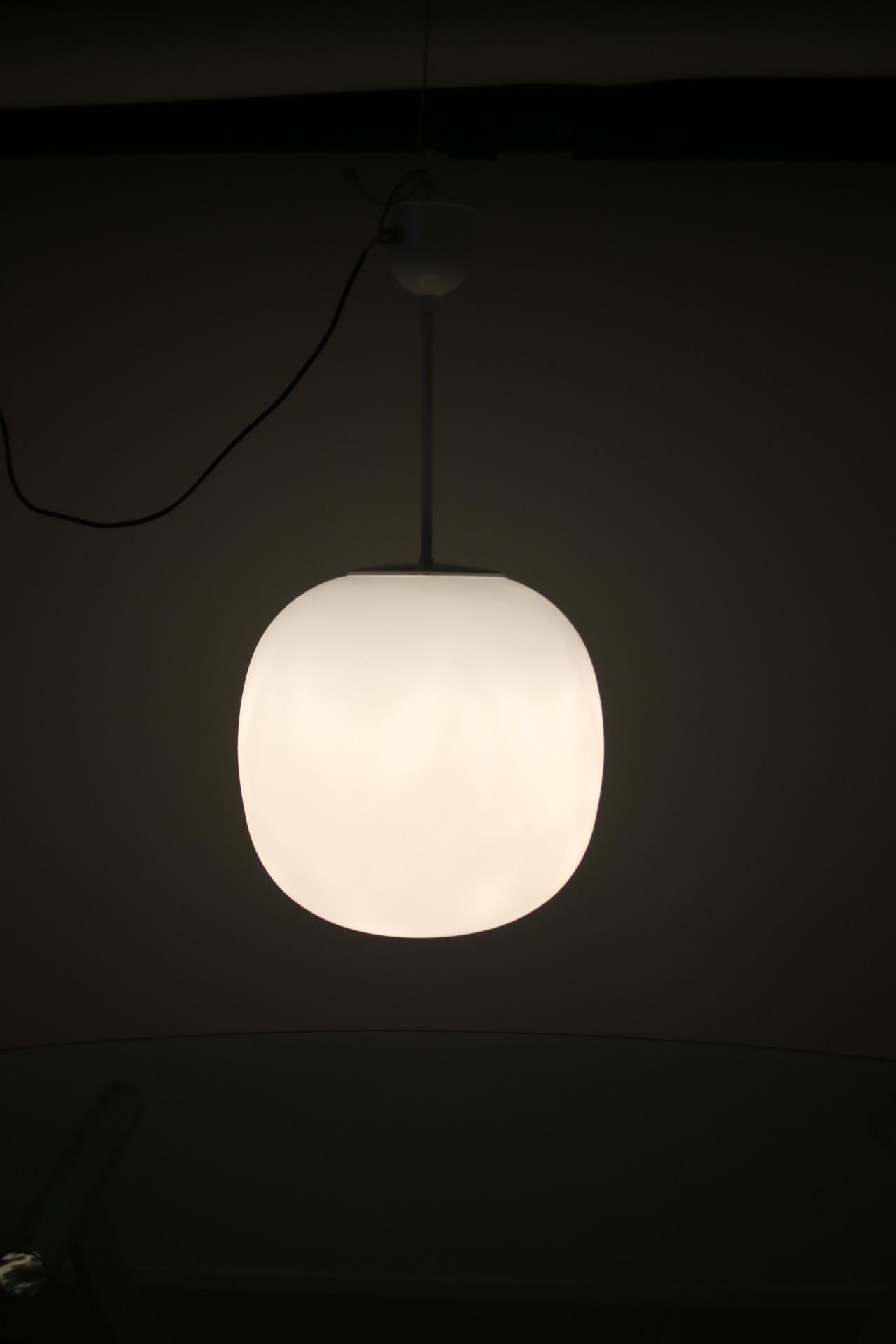 Very Large White Glass Bulb Lamp Glashutte Limburg, 1960 3