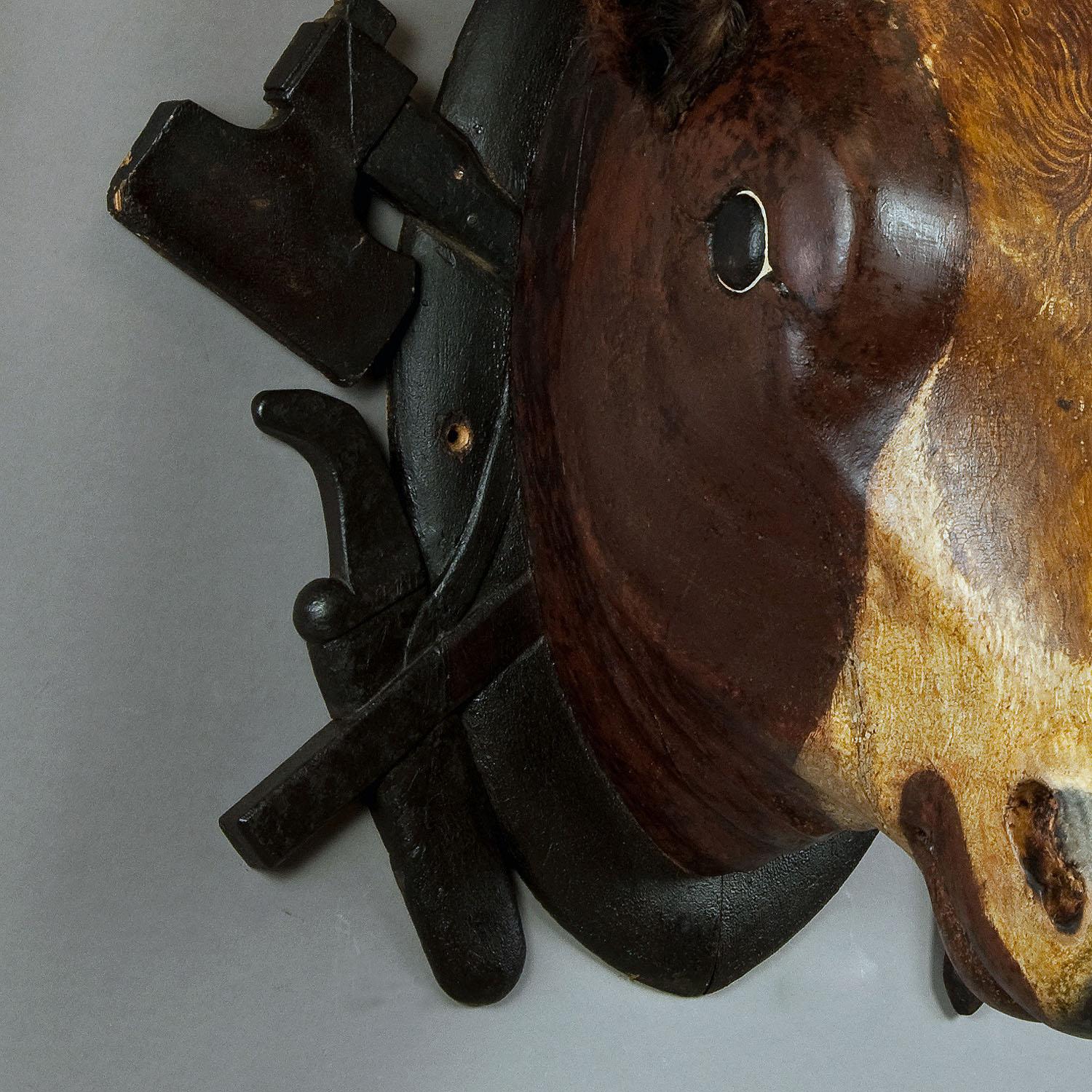 Very Large Wooden Carved Bull Head from a Butchery ca. 1880 In Good Condition For Sale In Berghuelen, DE