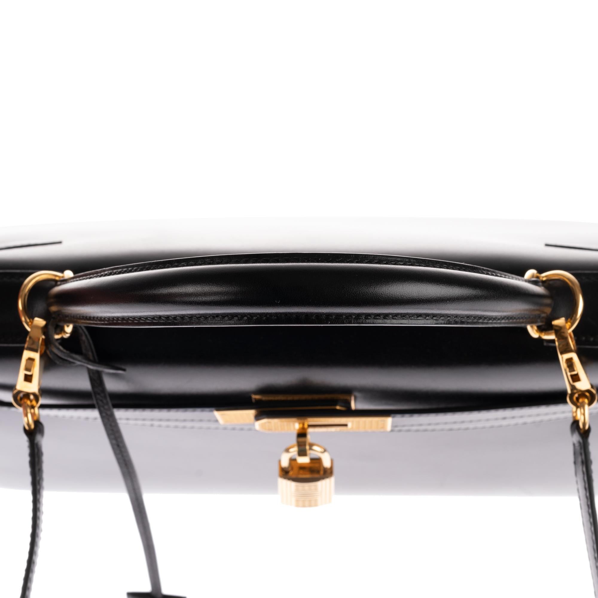 Very limited Handbag Hermès Kelly sellier 32 with strap in black calfskin, GHW! 3