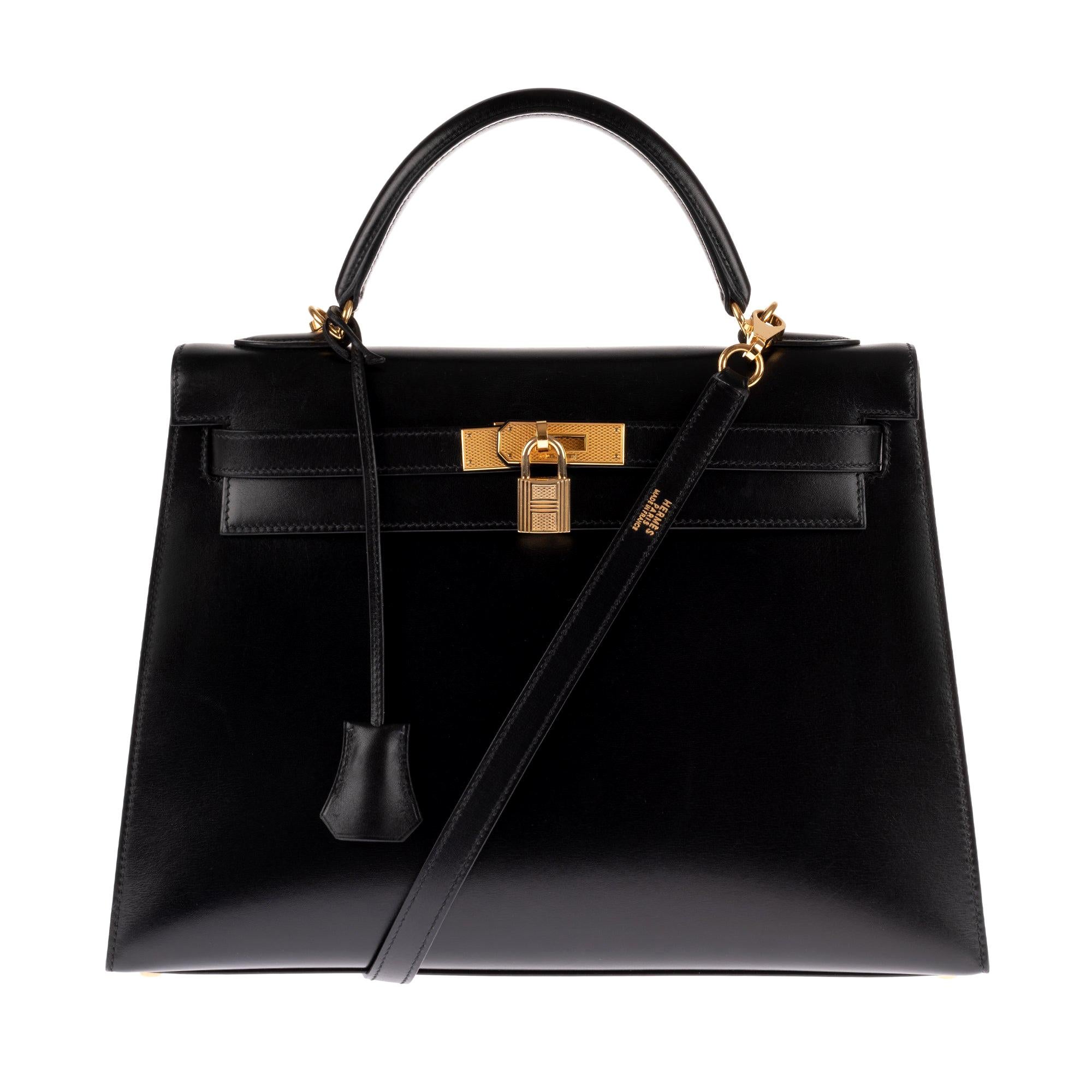 Very limited Handbag Hermès Kelly sellier 32 with strap in black calfskin, GHW!