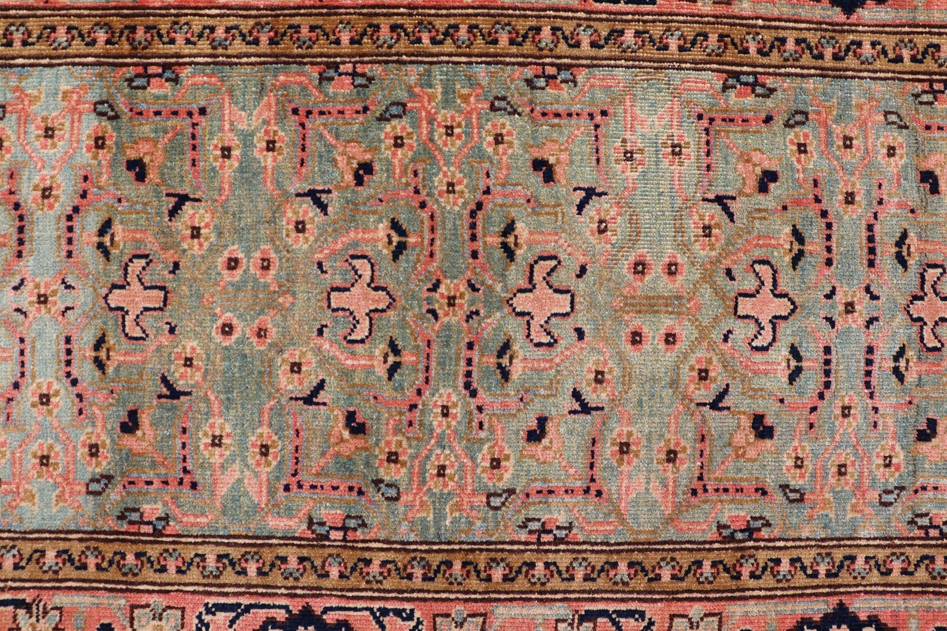 Sehr lange grüner türkischer Vintage-Läufer in Grün  2'8'' x 28'10' im Angebot 1