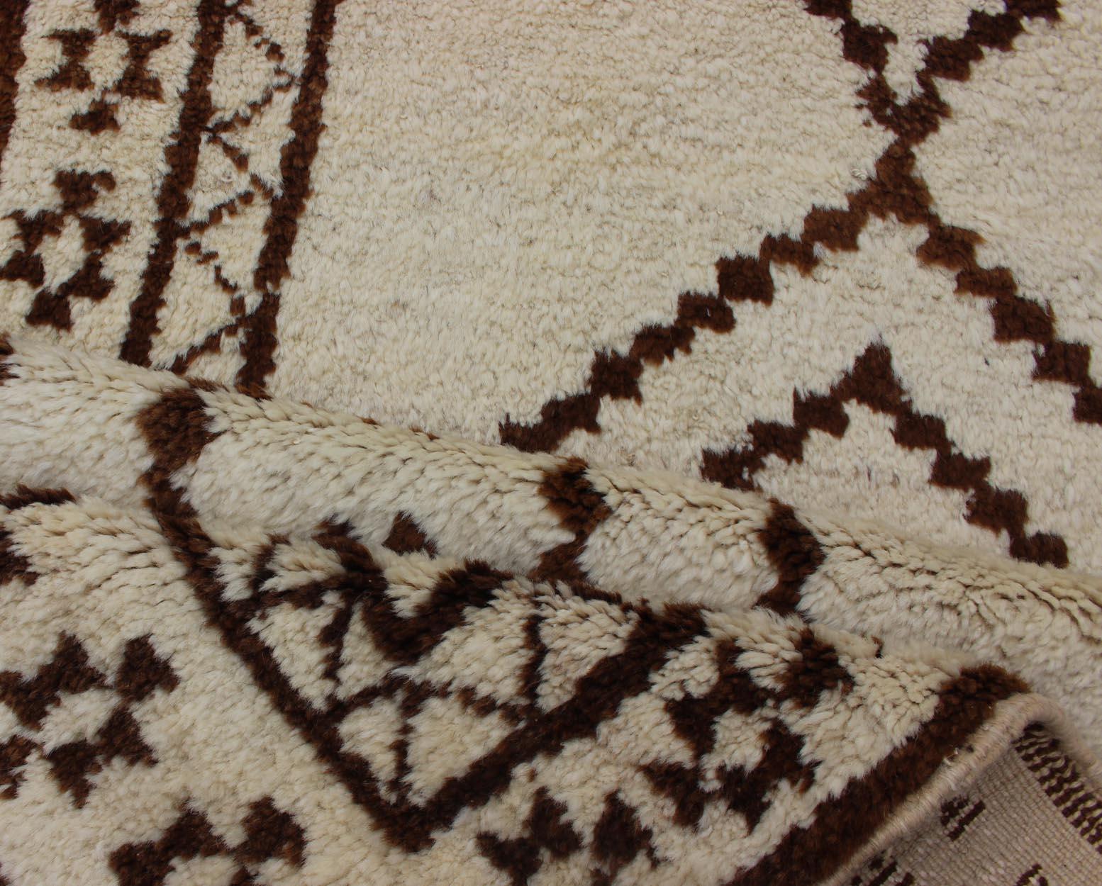 Very Long Runner, Vintage Turkish Tulu in Diamond Tribal Design in Cream & Brown For Sale 2