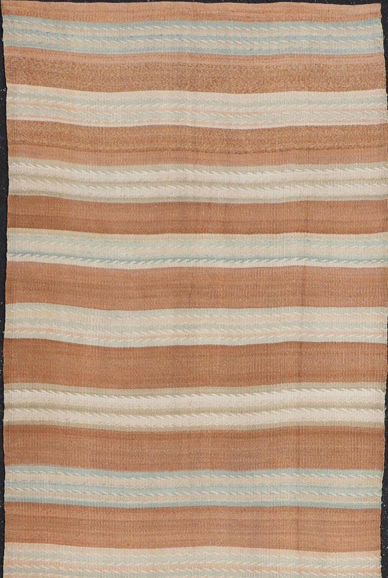 Lana Lunghissimo runner kilim vintage con design a strisce nei toni caldi della terra  3'1 x 18'10 in vendita