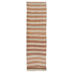 Très longue tapis de couloir Kilim vintage à rayures dans des tons terreux chauds  3'1 x 18'10
