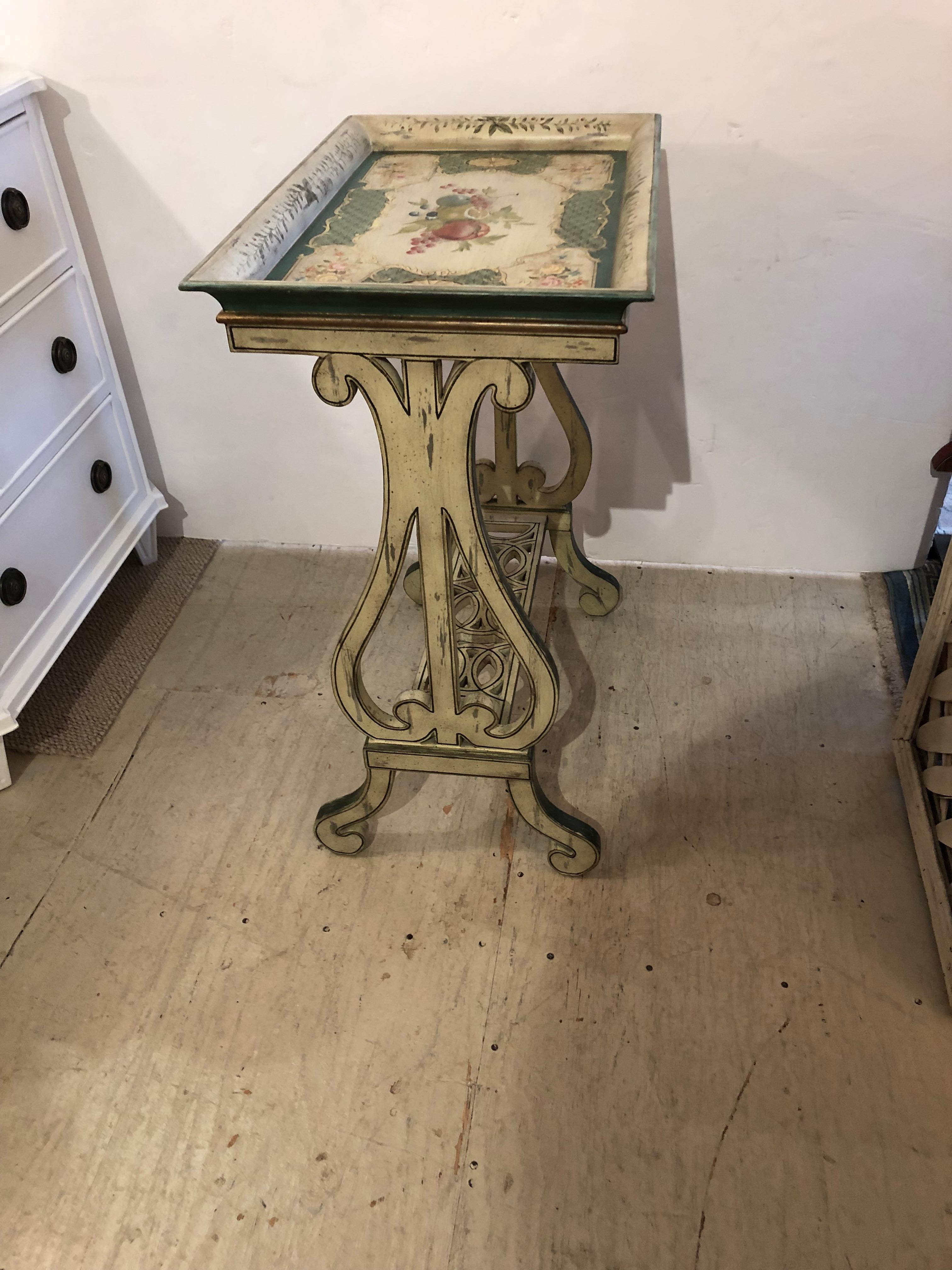 Wood Very Lovely Pair of Rectangular Painted Side Tables For Sale
