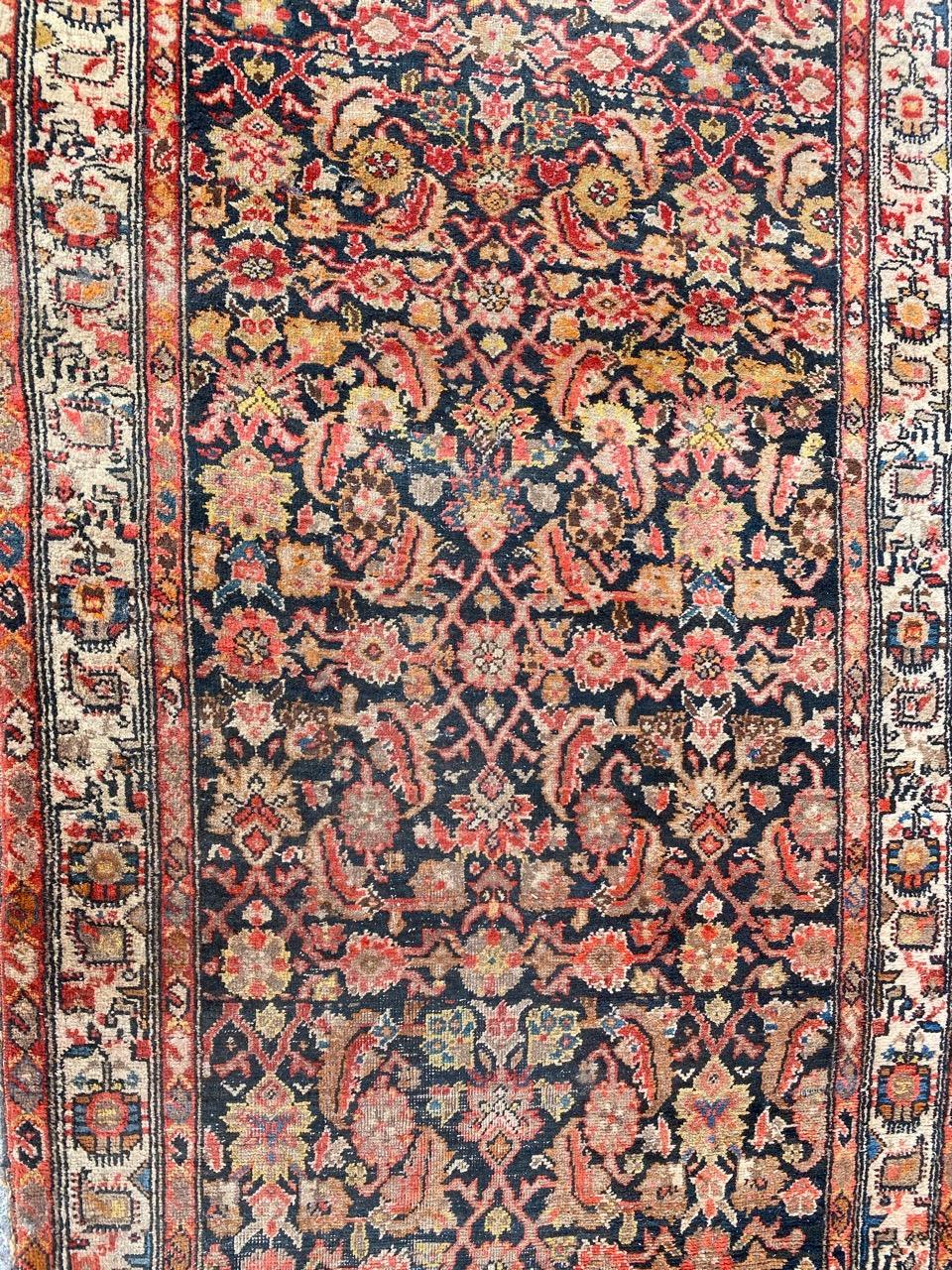 Asiatique Très beau tapis de couloir Bijar ancien en vente