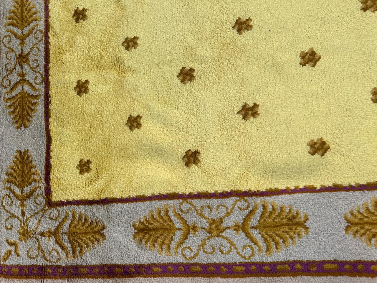 Very nice antique french savonnerie rug For Sale 5