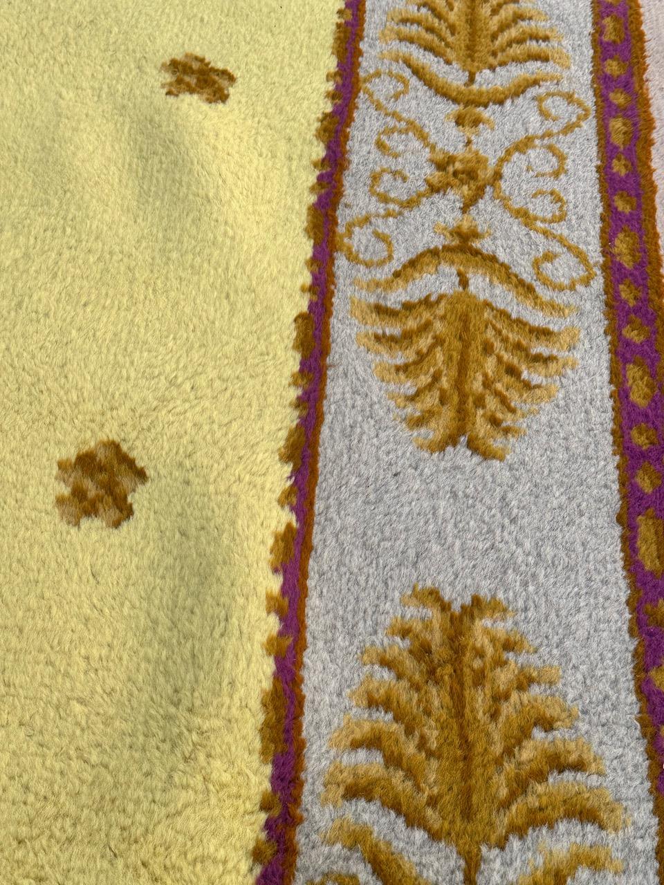Wool Very nice antique french savonnerie rug For Sale