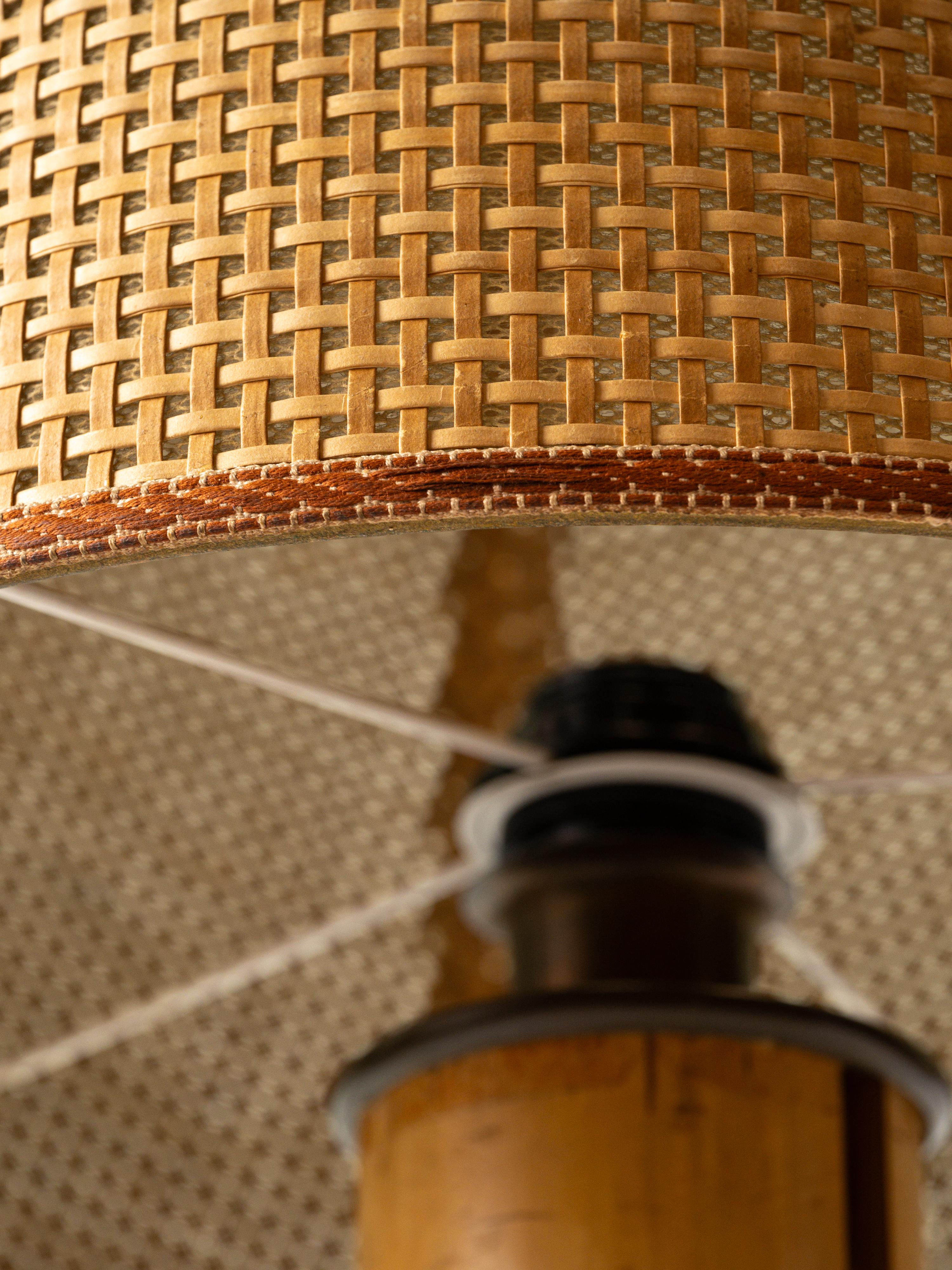 Très belle lampe de table en bambou, circa 1970 en vente 2