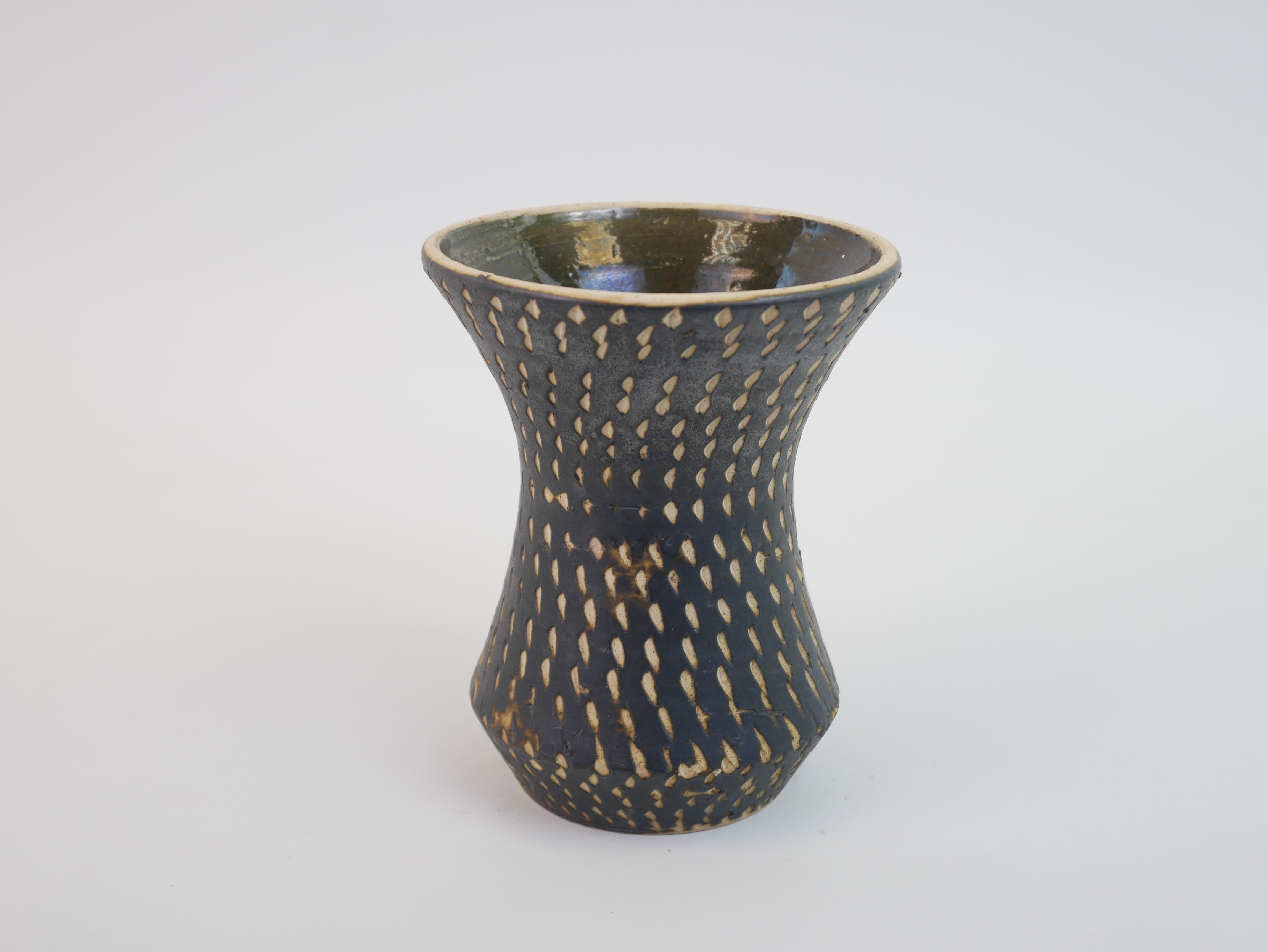 Très beau vase en céramique dans le style de Jean Besnard, Vallauris France circa 1940 Excellent état - En vente à NICE, FR