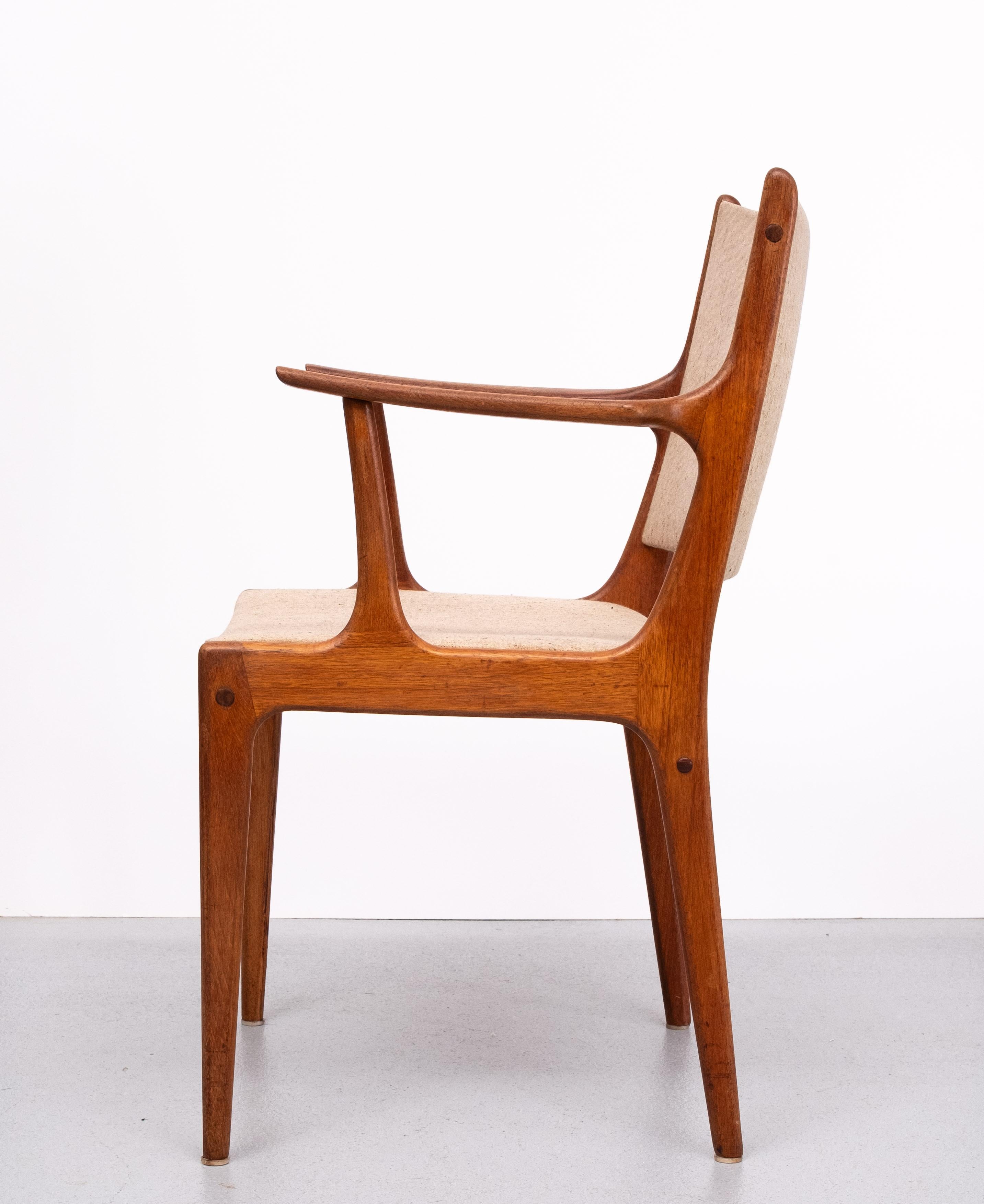 Mid-Century Modern  Very nice curved armchair .Solid Teakwood . Design by  Johannes Andersen  For Sale