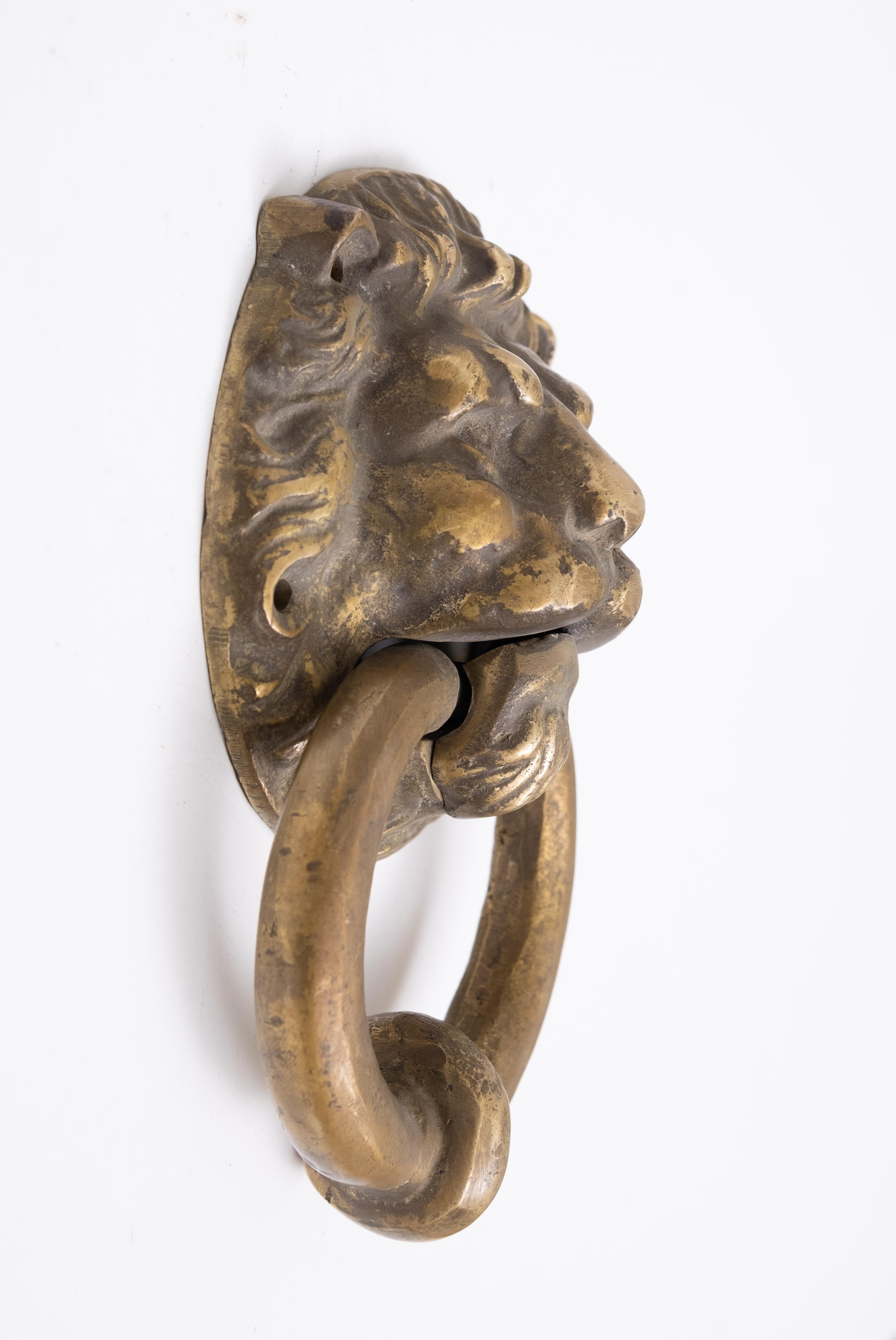 Very nice Gilded Bronze Lions head Door Knocker .  Early 20th Century Holland . For Sale 1