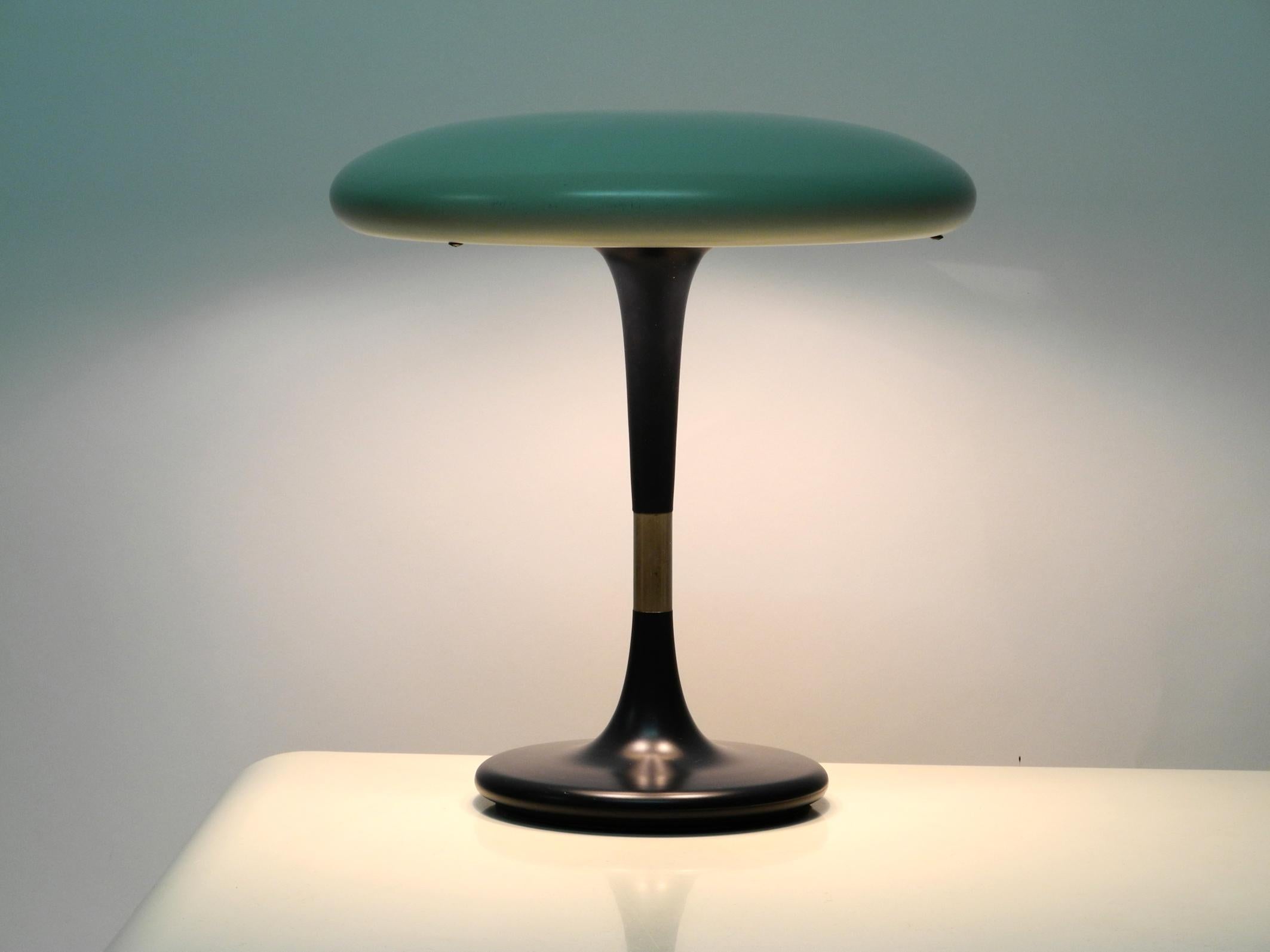 Mid-20th Century Very Nice Large 1960s Space Age Pop Art Mushroom Table Lamp by Hillebrand