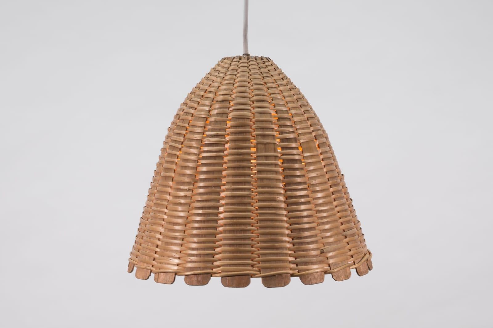 Very Nice Mid-Century Modern Wicker Pendant Lamp, 1960s Italy In Good Condition For Sale In Nürnberg, Bayern