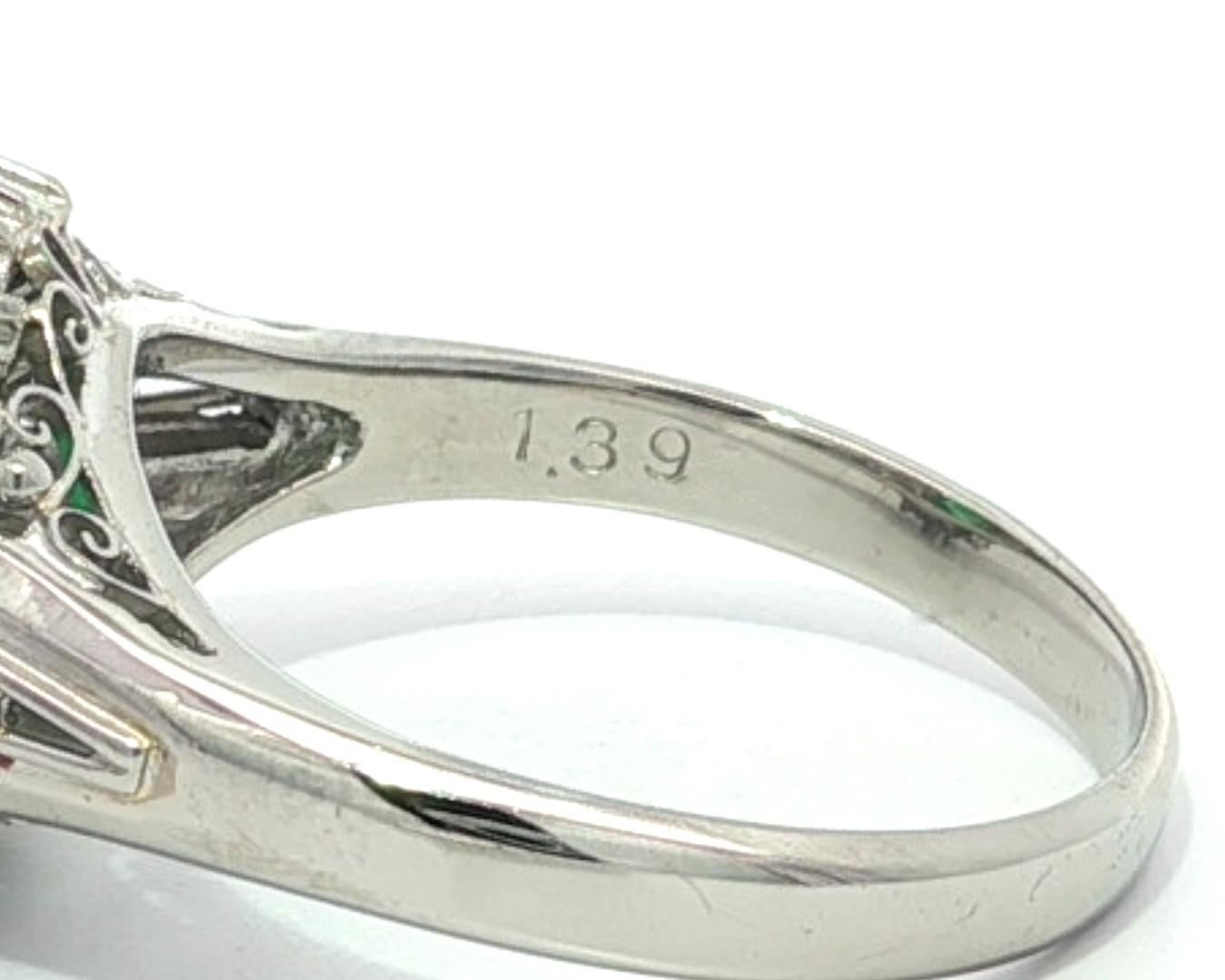 Très belle bague en platine GIA 2.02ct Long Vivid Green Colombian Emerald w/ Diamond Ring en vente 4