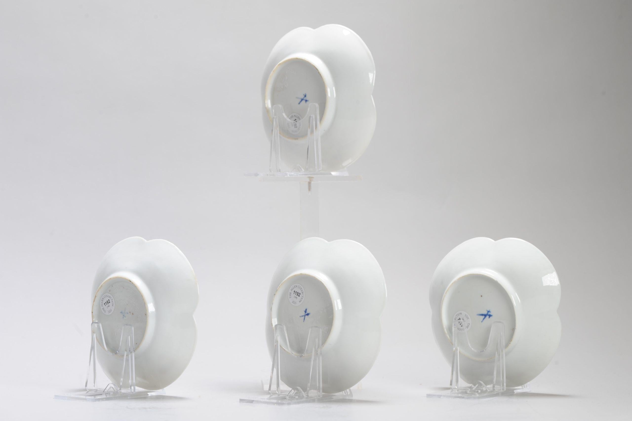 Très bel ensemble de 4 petits plats de service dans le style Kakiemon. D'après le modèle Japa en vente 4