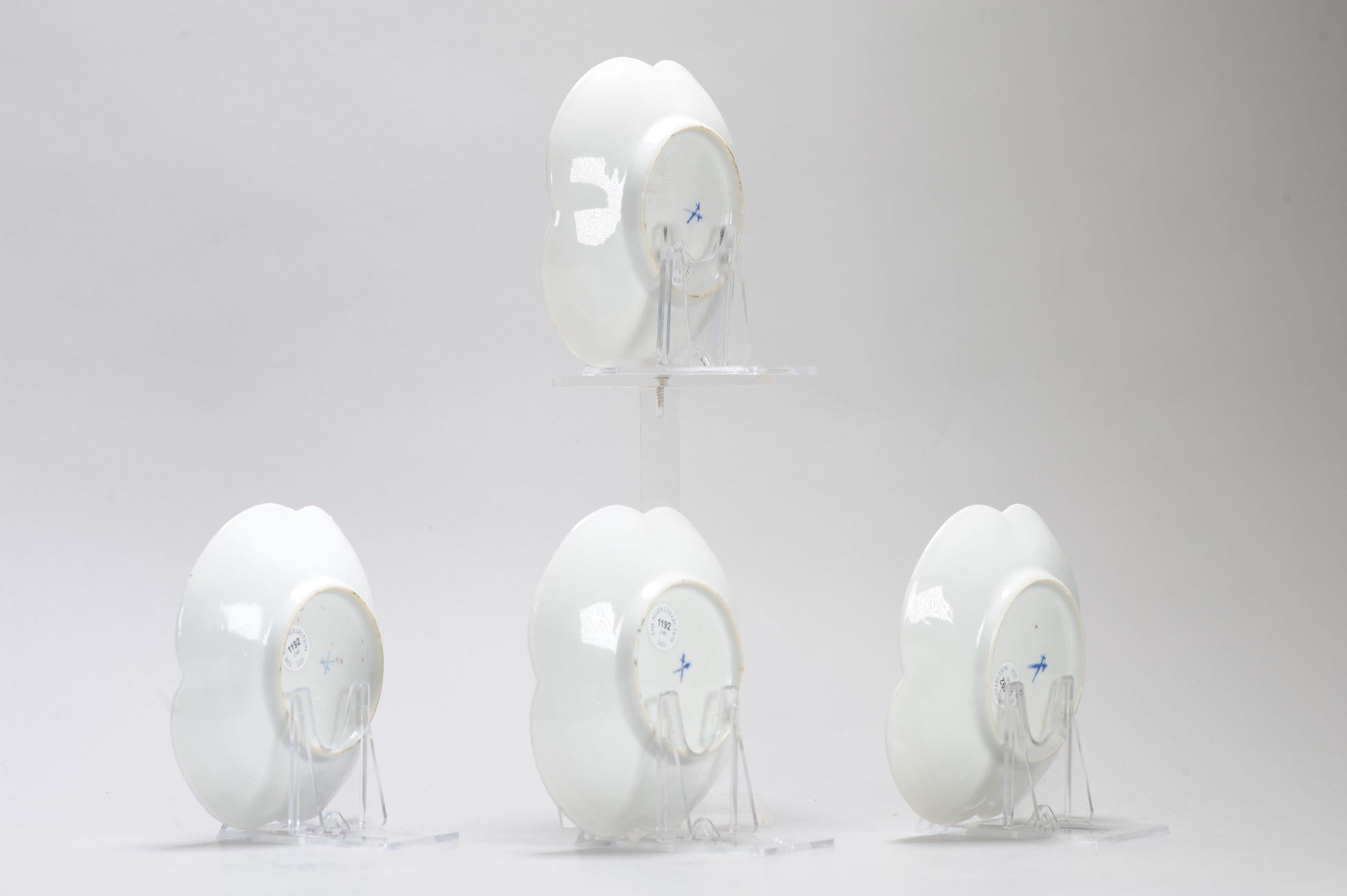 Très bel ensemble de 4 petits plats de service dans le style Kakiemon. D'après le modèle Japa en vente 1