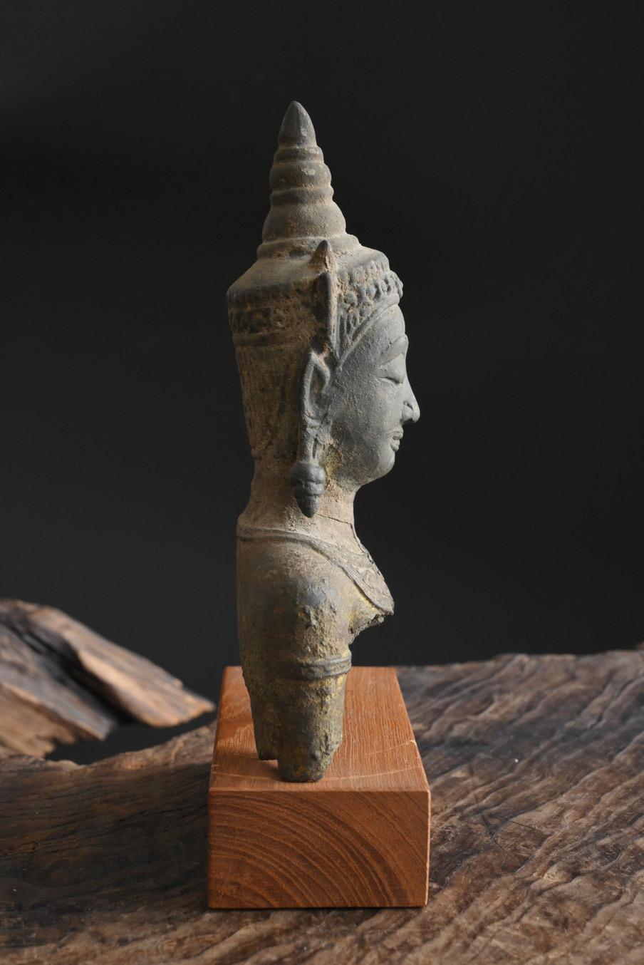 Sehr alter Bronze-Buddha-Kopf aus Thailand/Ayutthaya Dynasty/17.-18. Jahrhundert im Zustand „Relativ gut“ im Angebot in Sammu-shi, Chiba