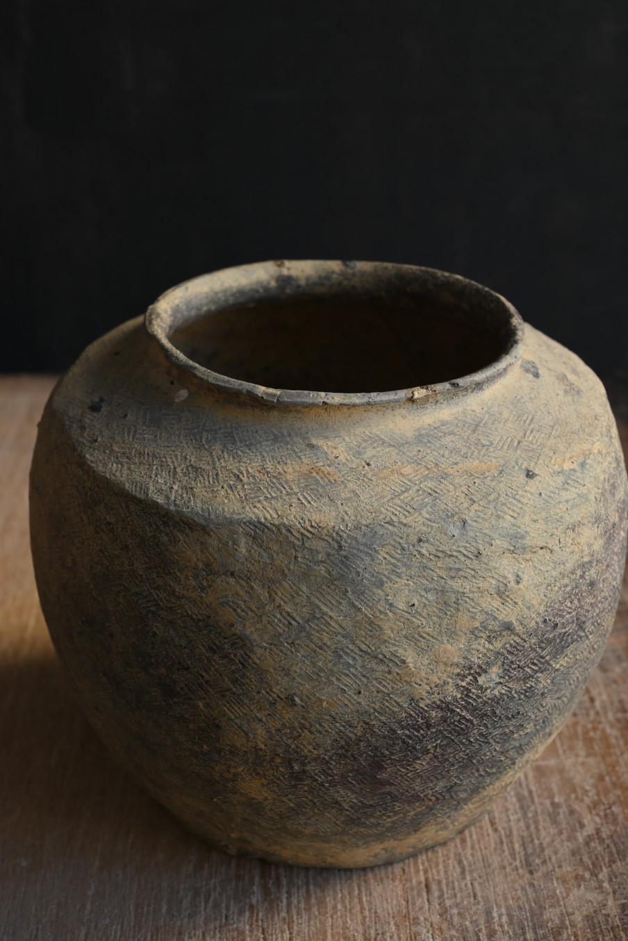 Sehr altes chinesisches antikes Keramikgefäß/Wabisabi-Vase/excavate Gegenstände (Töpferwaren) im Angebot