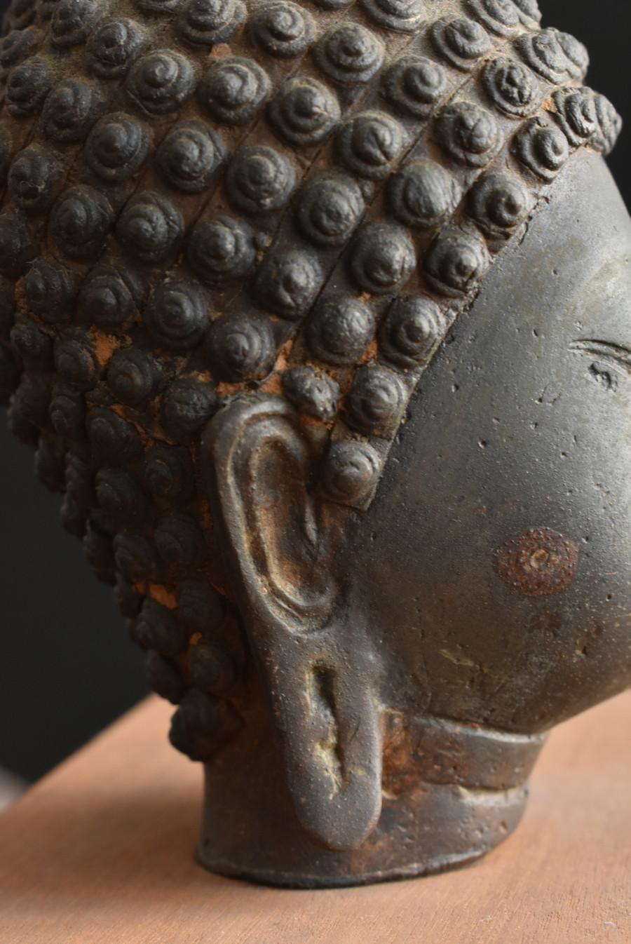 Very old bronze Buddha head from Thailand/Southeast Asian art/Buddha statue 7
