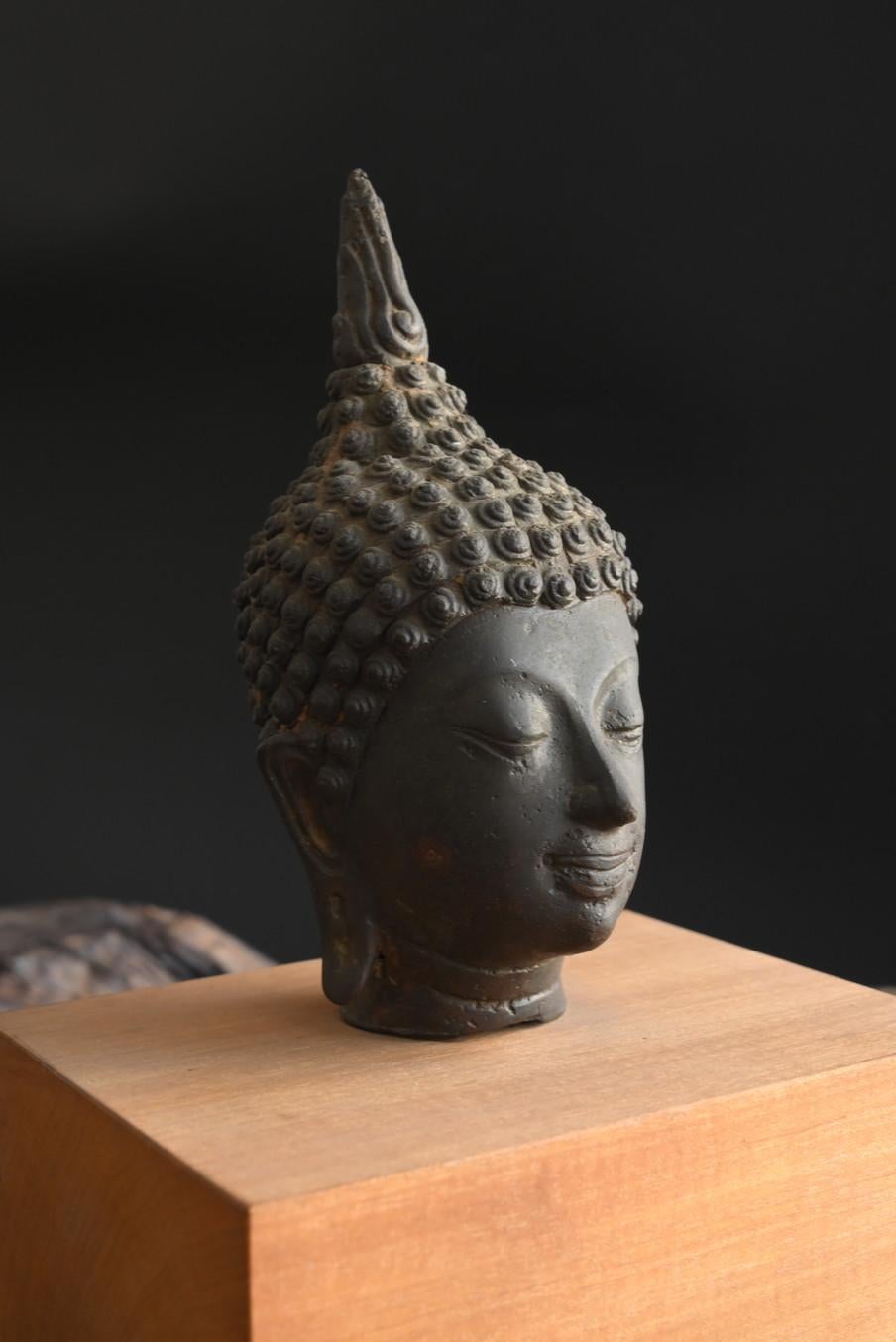 Other Very old bronze Buddha head from Thailand/Southeast Asian art/Buddha statue For Sale