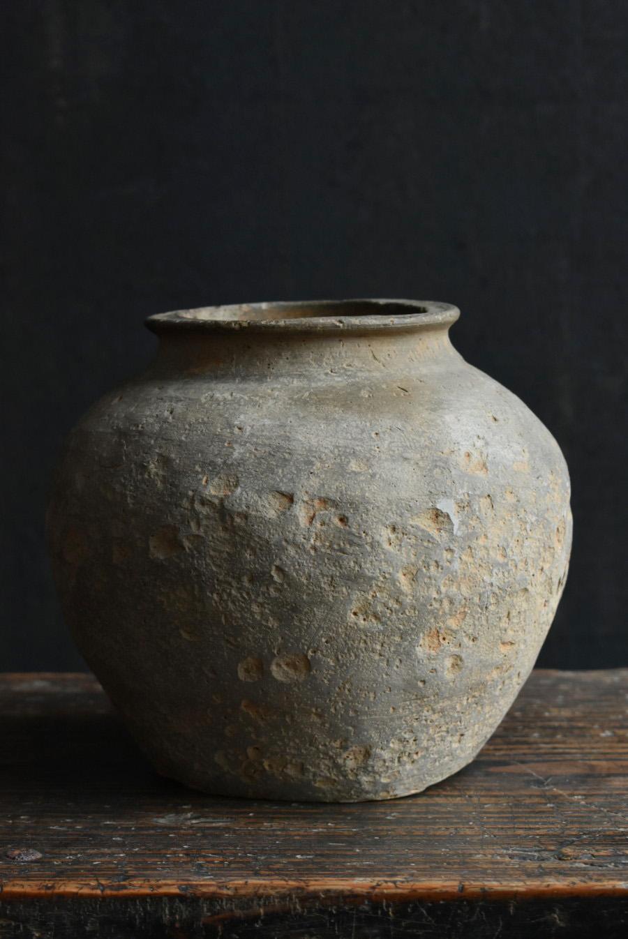Hand-Crafted Very Old Excavated Small Pottery Jar from China / Wabi-Sabi Vase / before 9th