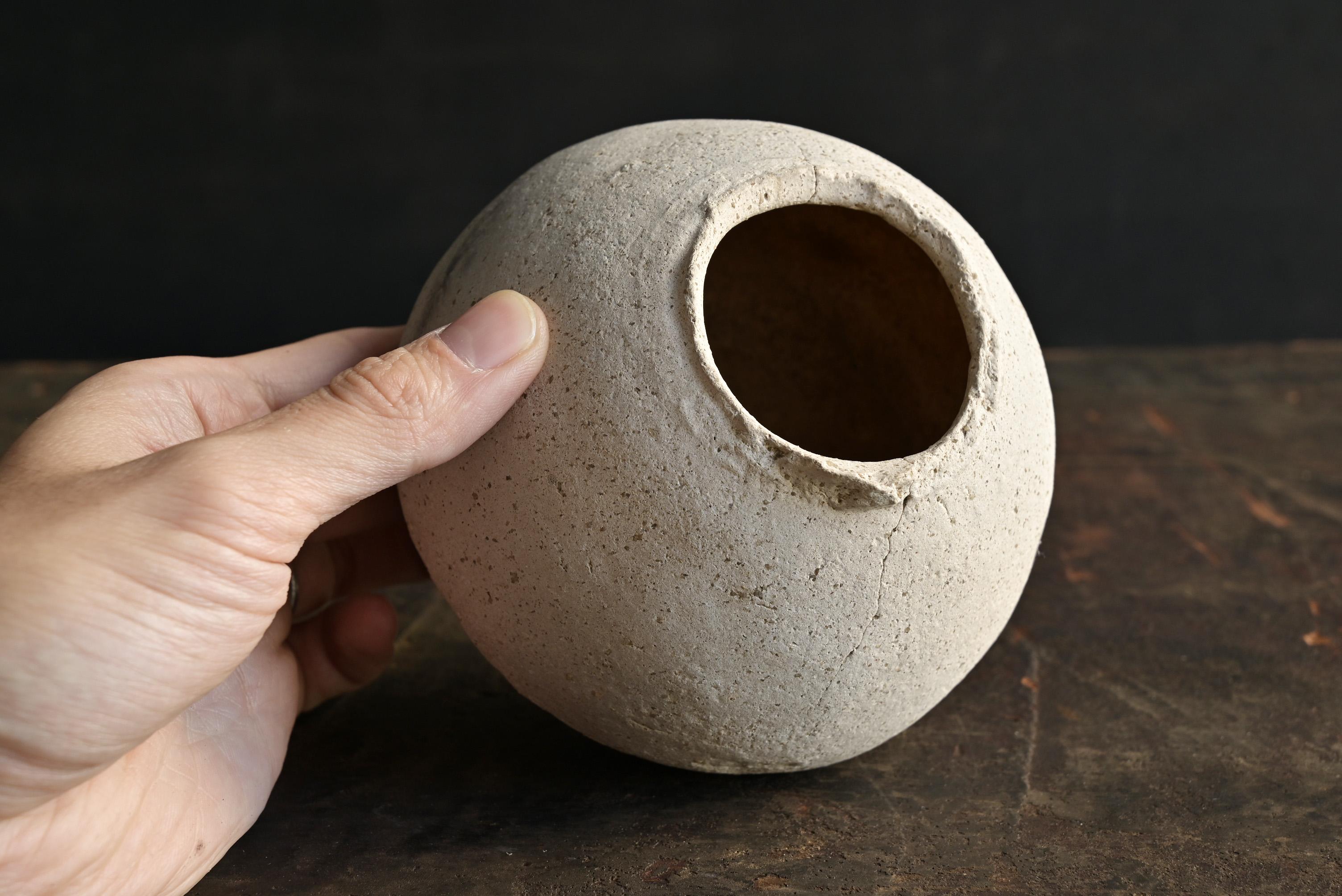 Unglazed Very old Japanese excavated earthenware/Wabisabi vase/Small Jar