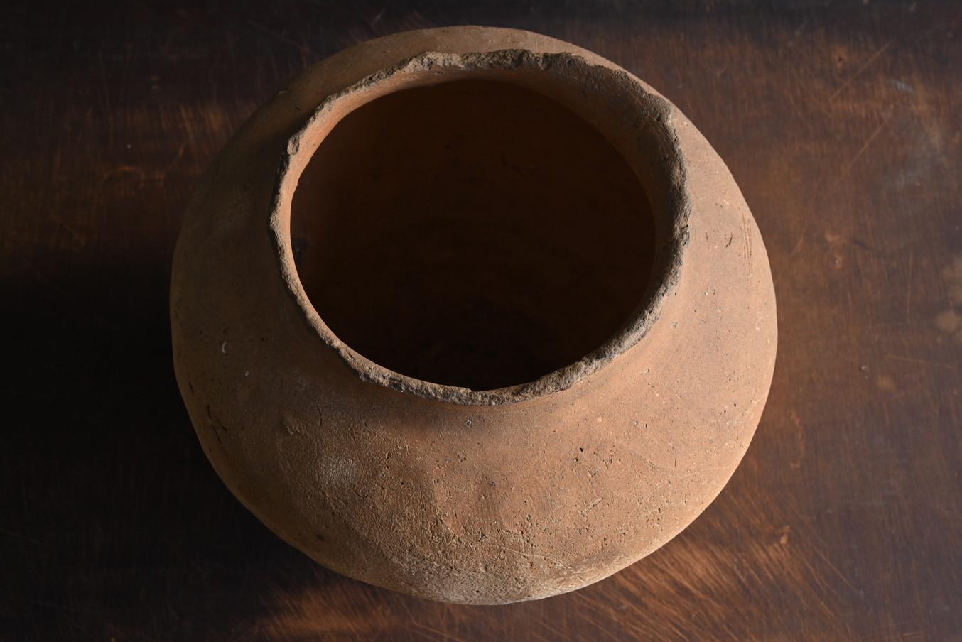 18th Century and Earlier Very old Japanese pottery Jar/12th to 13th century/Tokoname ware/Wabi-sabi vase