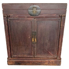 Very old Wood Lacquered Chinese Cabinet / Chest, 'Qing Dynasty' c. 1800