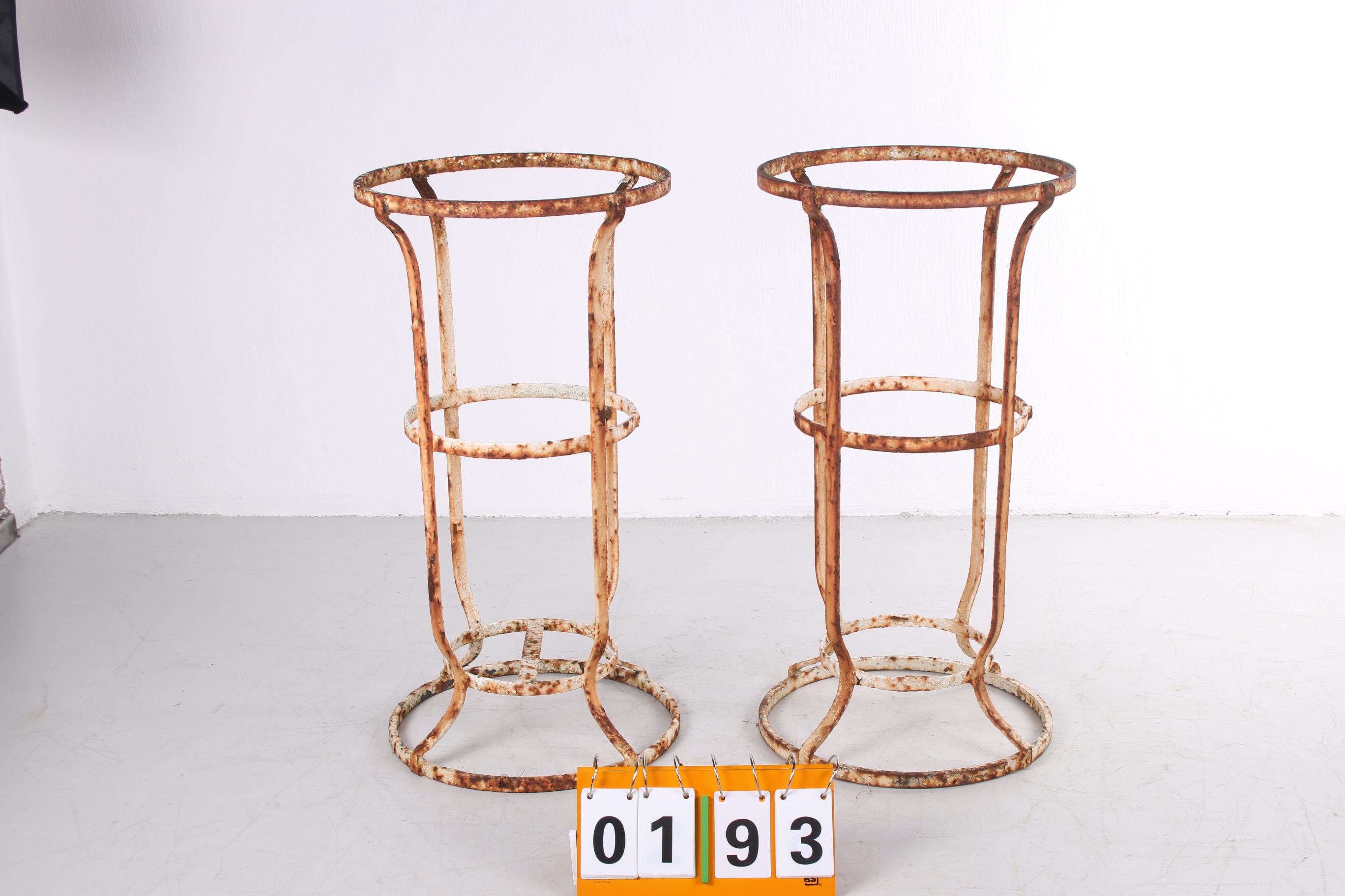 Very Old Wrought Iron French Garden Stand, a Set of 2 with Beautiful Patina For Sale 3