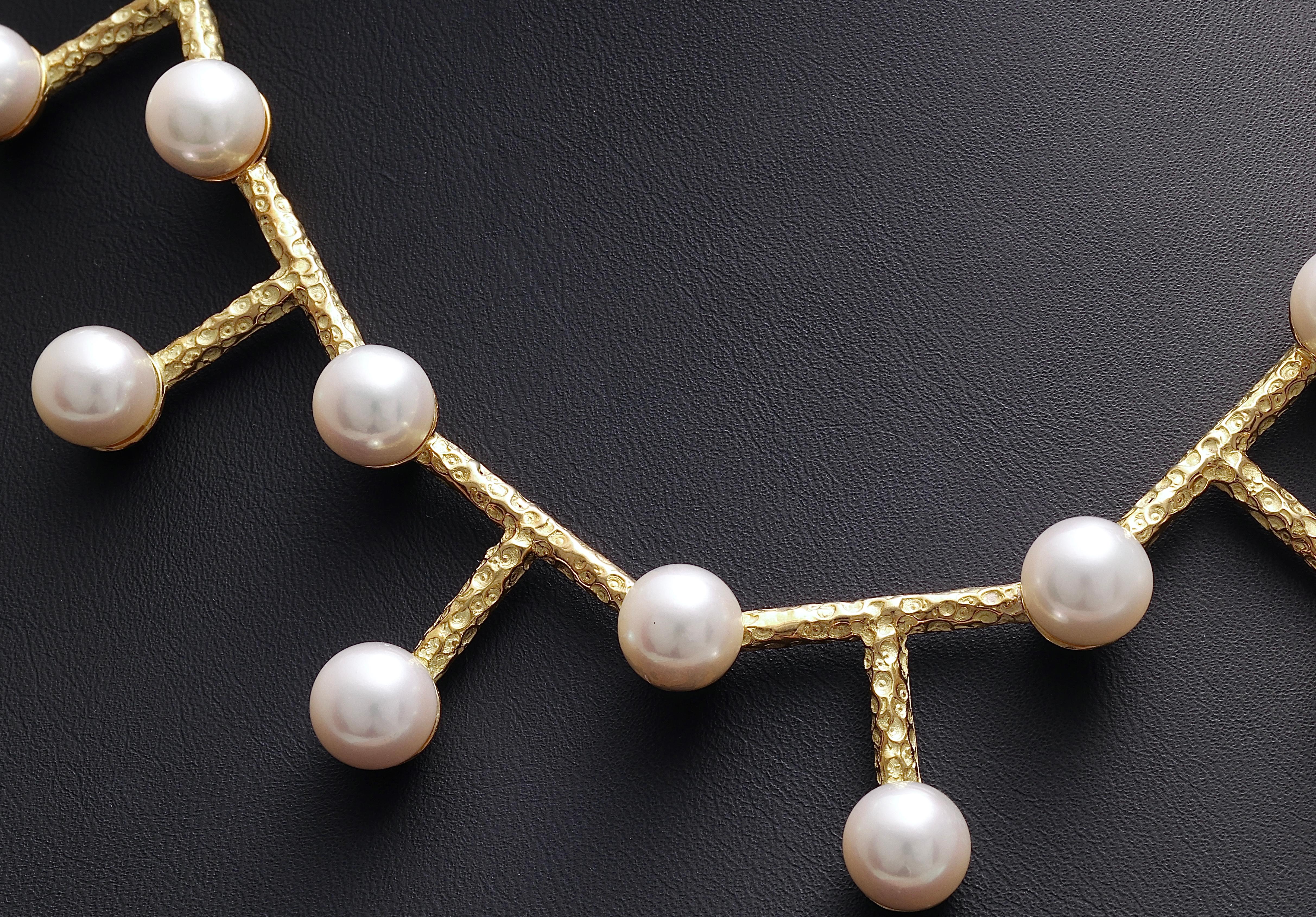 Women's or Men's Very Original 18kt Yellow Gold Necklace by J.P. De Saedeleer with Pearls For Sale