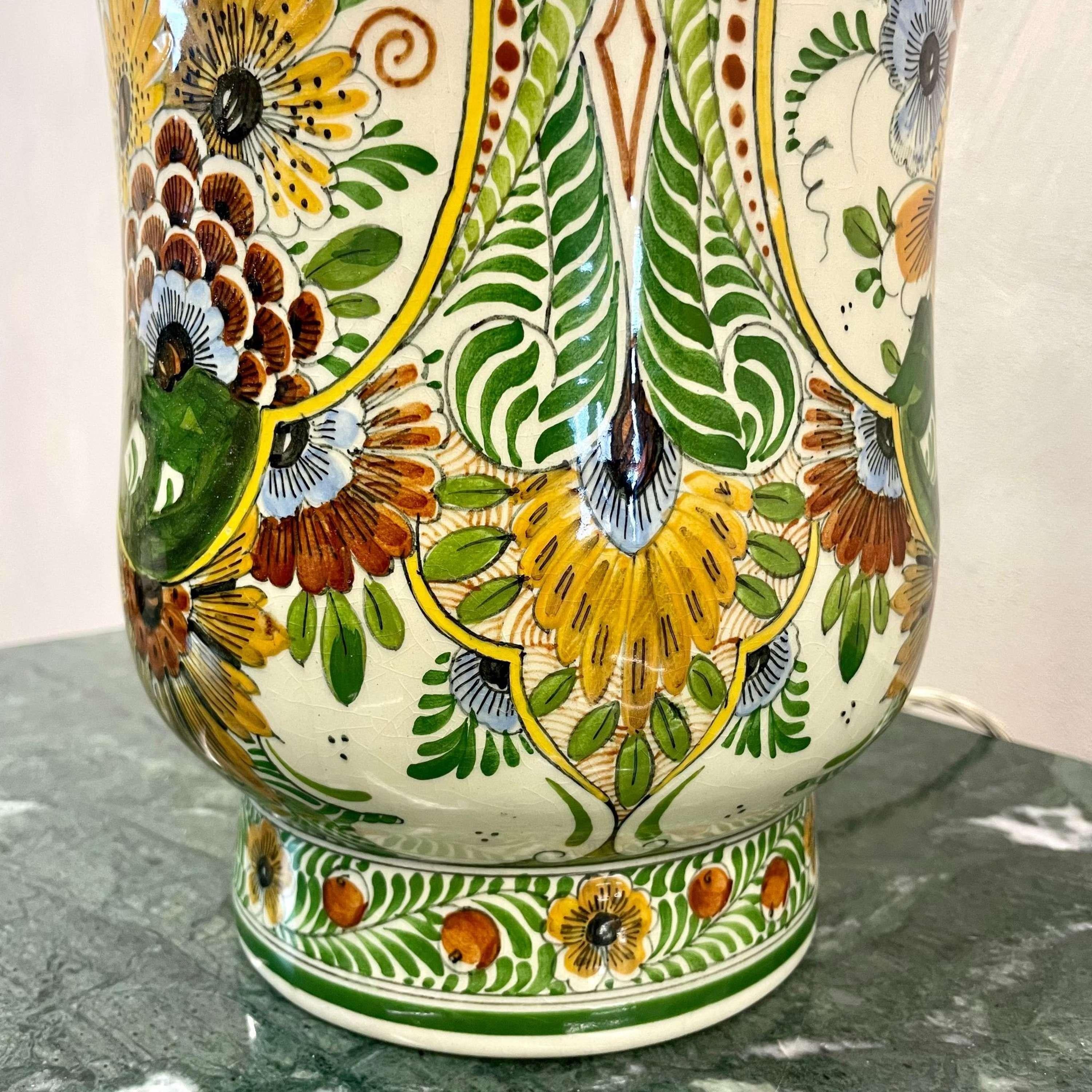 Very Pretty 20th Century Delft Vase Lamp For Sale 3