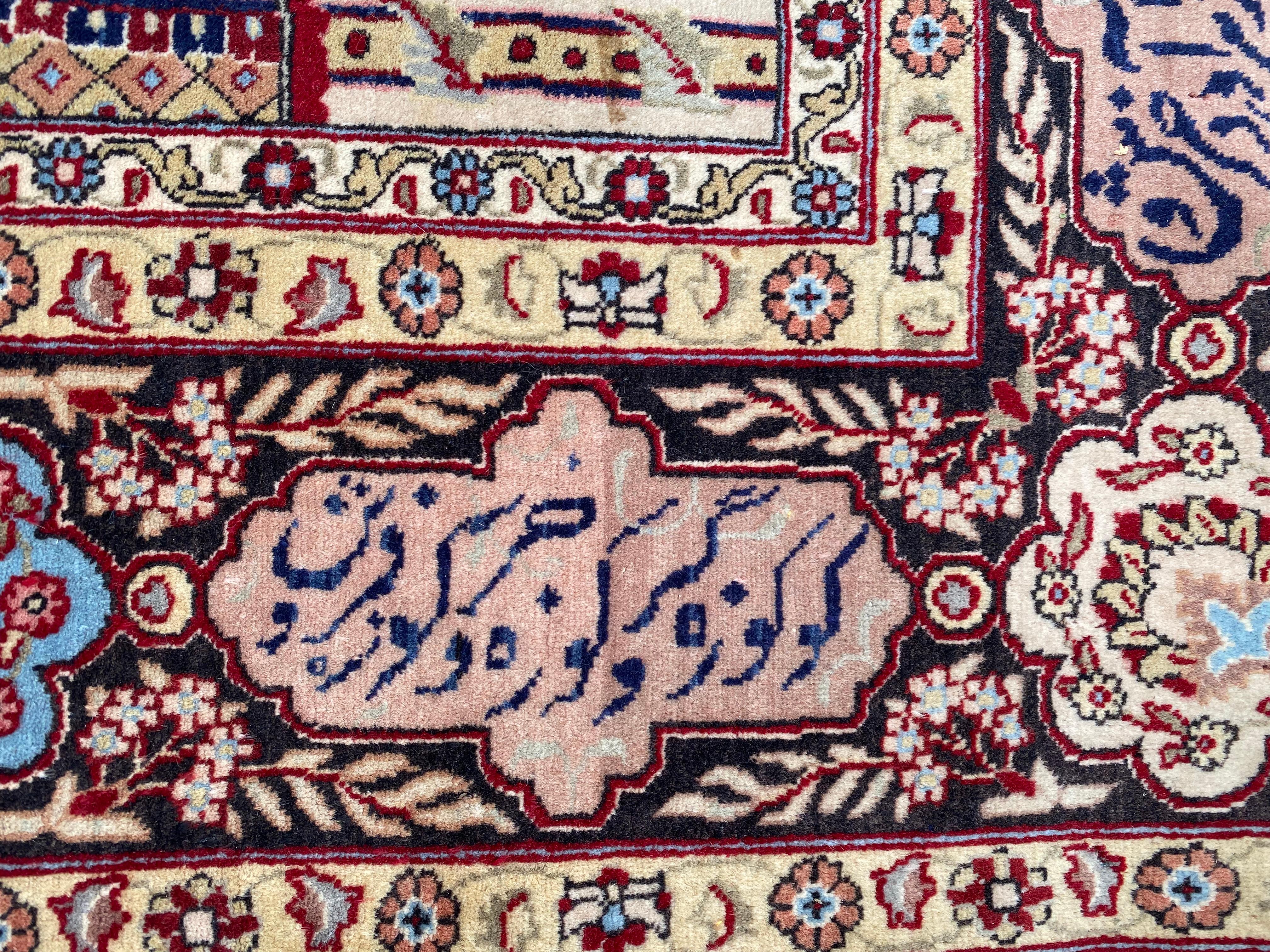 Nice early 20th century Tabriz rug with a beautiful design and with poems of « khaiyam » inscribed in borders, with beautiful natural colors, entirely and finely hand knotted with wool velvet on cotton foundation.

✨✨✨
